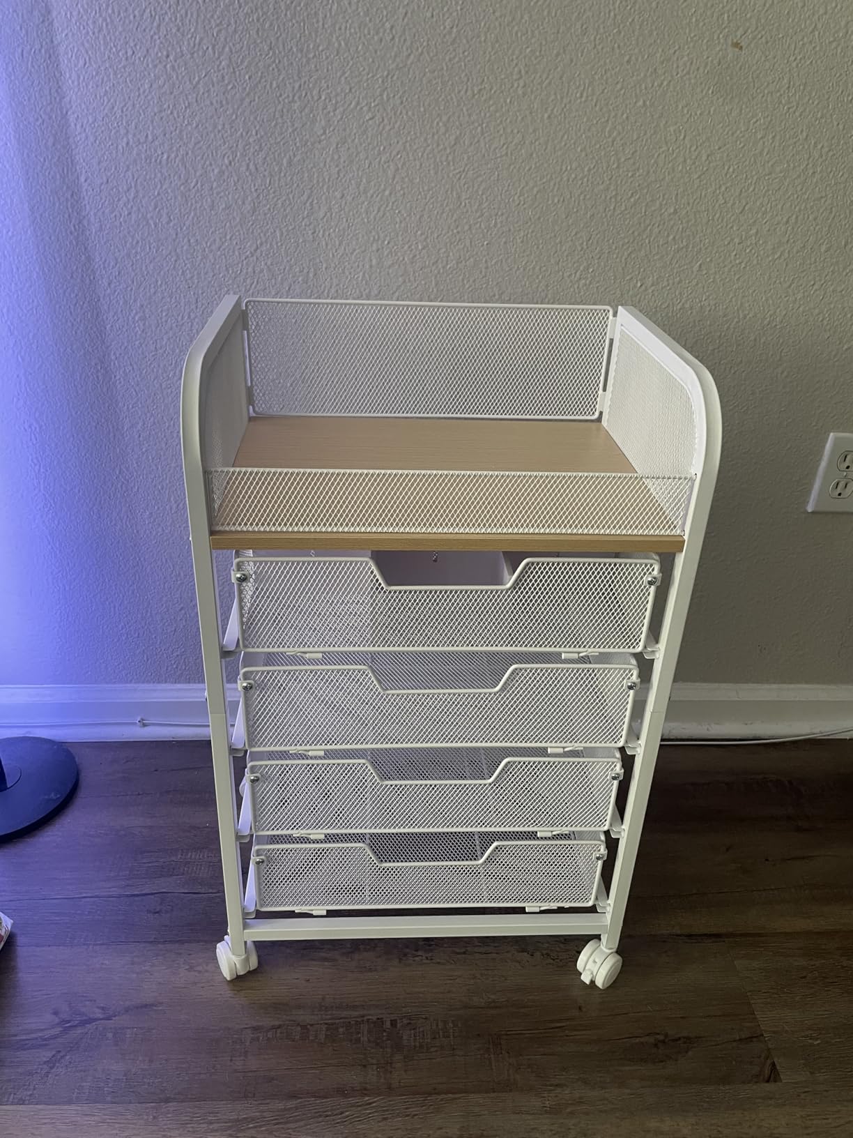 Hongtamoya Makeup Cart Organizer with 4 Drawers, Large Floor Skincare Organizers, Vanity Storage Organizer Cosmetics Display Cases for Skin Care Perfume Nail Polish, White customer photo 1