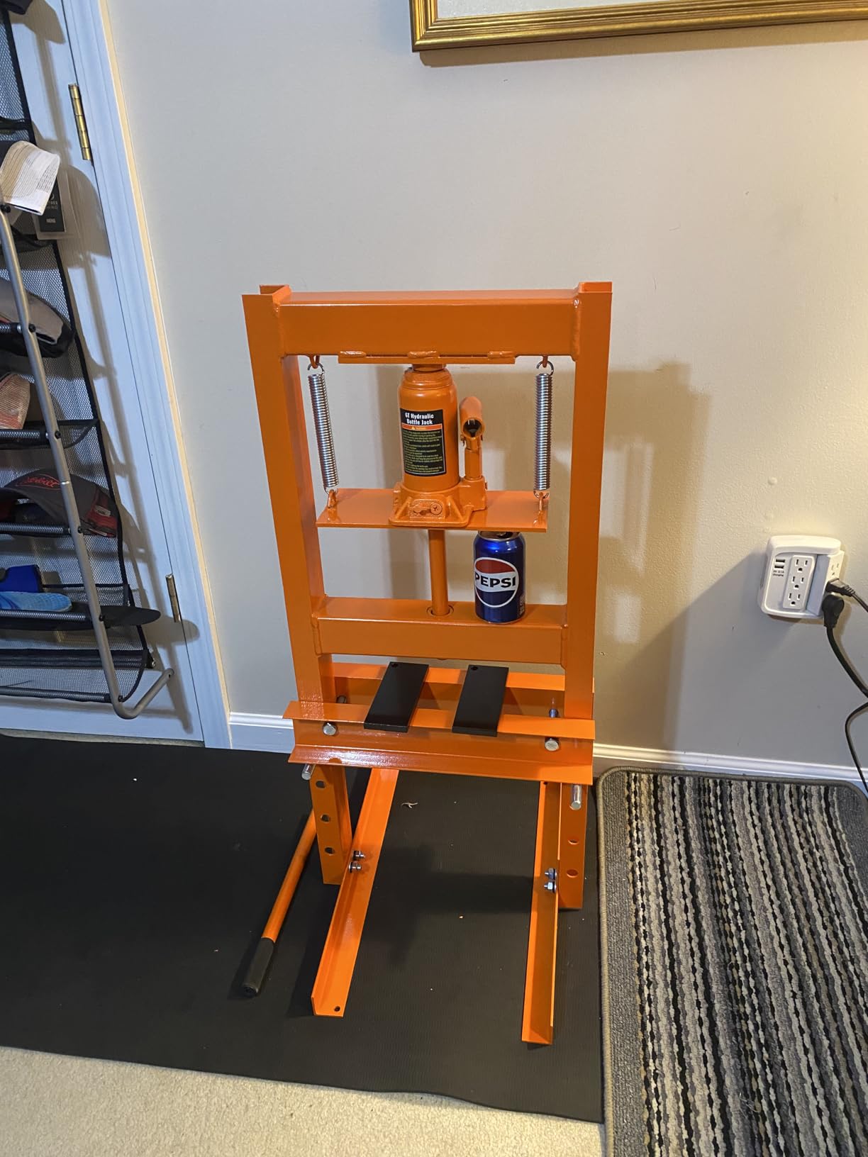 VEVOR Hydraulic Shop Press, 10 T H-Frame Shop Press with Press Plate & H-Shaped Base, Stable Garage Floor Adjustable Hydraulic Press with Relief Valve customer photo 1