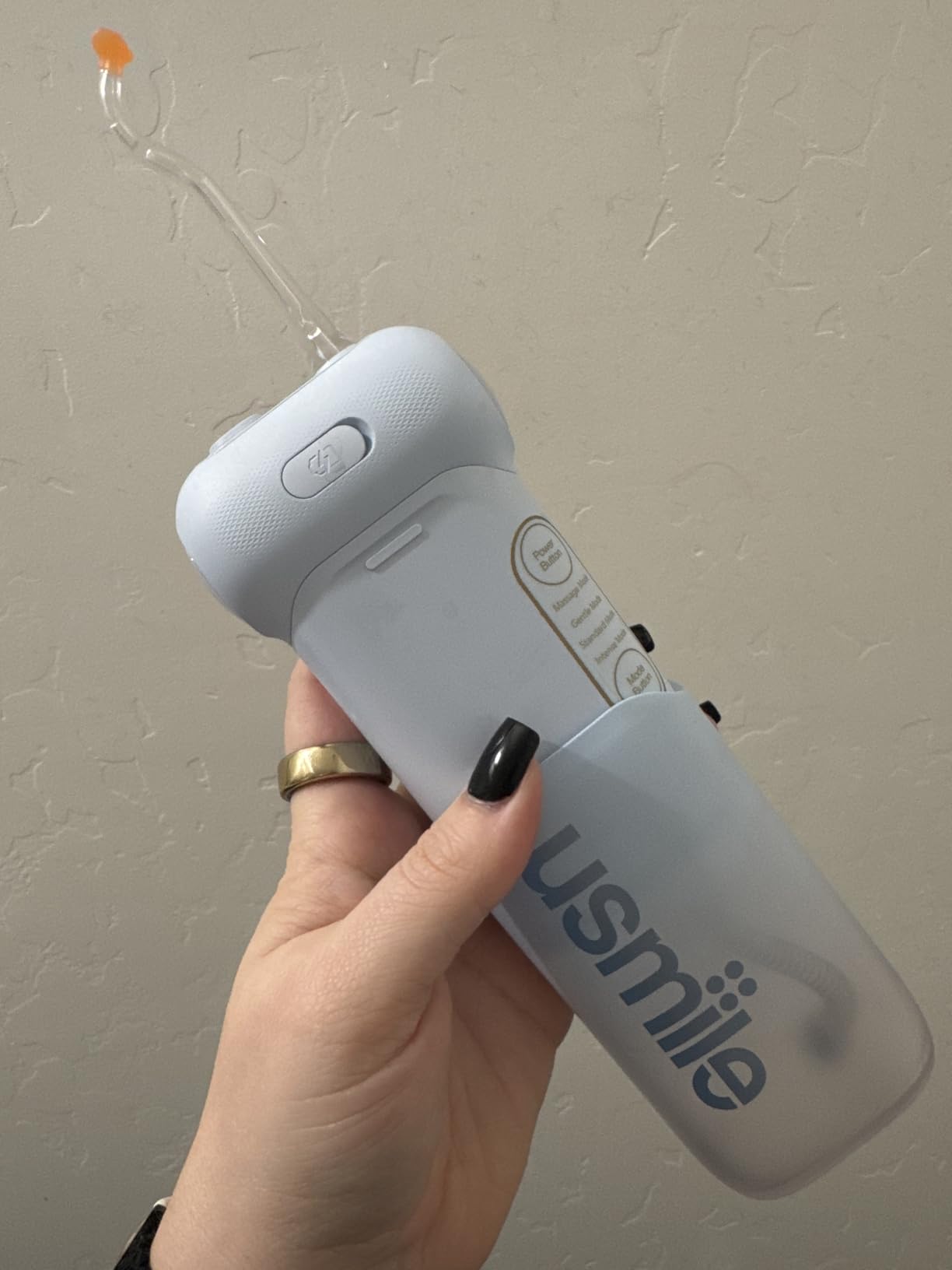 usmile C10 Portable Water Flosser for Travel - 95-Day Battery, 4 Modes, 360° Nozzle, 180ml Tank, IPX7 Waterproof, Dentist-Recommended for Braces, Implants & Sensitive Gums (Blue) customer photo 1