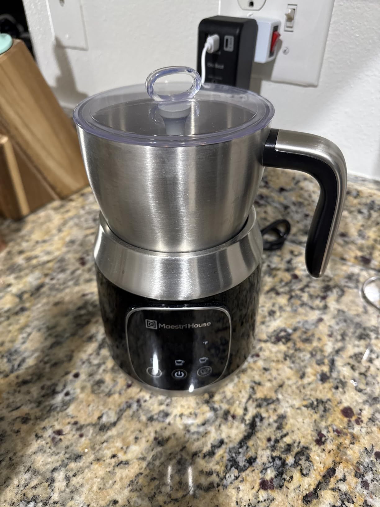 Maestri House DualFro 600 Milk Frother Steamer customer photo 2