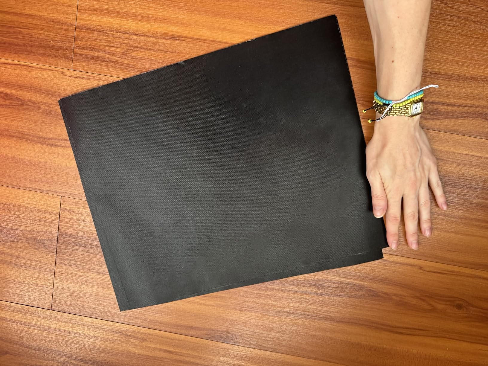 The Koala Kitchen Co. BBQ Grill Mats for Outdoor Grill Cooking (5 Pack) Reusable, Non Stick & Dishwasher Safe | High Heat Teflon Grilling Mat Liners for Barbecue | Pads for Gas, Charcoal & Electric customer photo 2