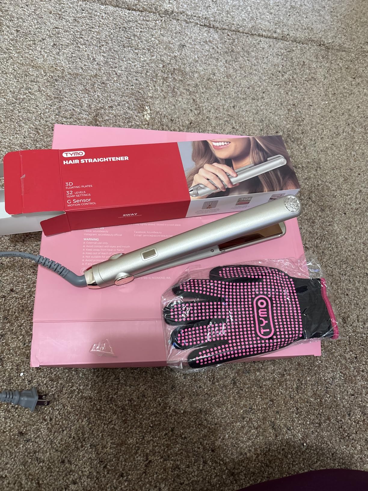 TYMO Flat Iron Hair Straightener - Titanium Hair Straighteners for Women, 1 Inch Professional Travel Flat Iron, Portable Straightener and Curlers with 10s Heat Up, 32 Temp, Dual Voltage & LED Display customer photo 2