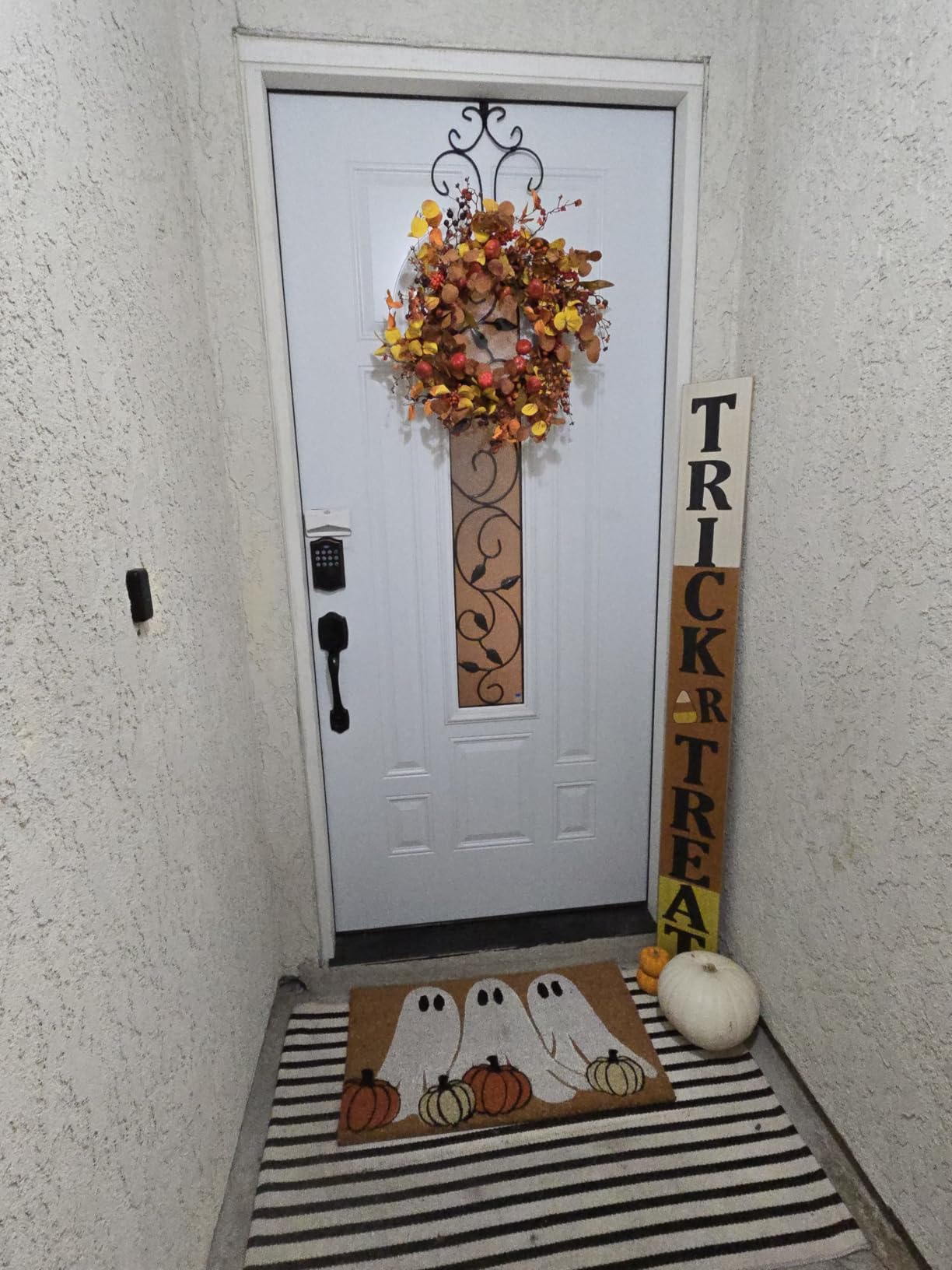 Fall Wreath 22 Inch Fall Wreaths for Front Door Autumn Pumpkin Wreaths with Orange Eucalyptus Leaves and Berries for Indoor Outdoor Thanksgiving Harvest Festival Celebrations customer photo 1