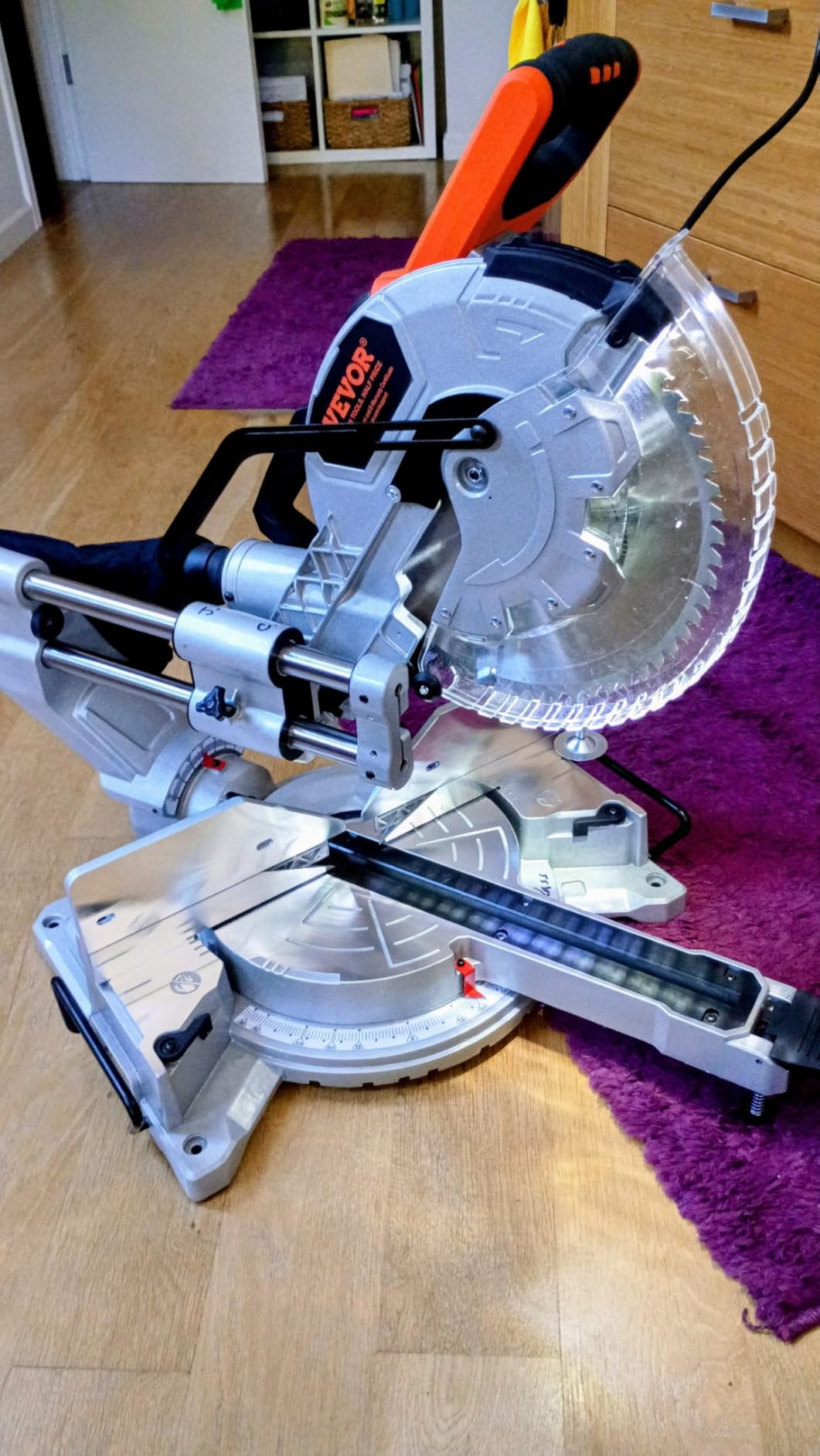 VEVOR 12-Inch Sliding Compound Miter Saw, 15 Amp Motor, 60-Tooth, LED Precision Alignment customer photo 1