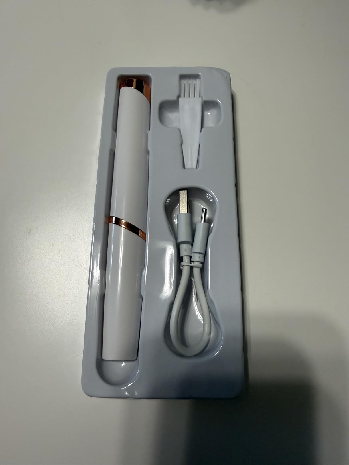 Heated Eyelash Curler for Women, Electric Lash Curler with 10s Fast Heating, 4 Adjustable Temp (65°C-95°C), 24H Curl, USB-C Rechargeable, Ergonomic Design, Travel-Friendly Makeup Tool Gift customer photo 1