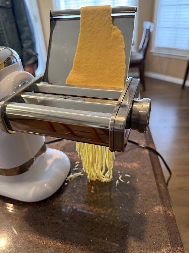 GVODE Electric Pasta Maker - 3-in-1 Pasta Sheet Roller & Cutter Set 700W Max Motor, includes Fettuccine & Spaghetti Maker with Cleaning Brush, White customer photo 2