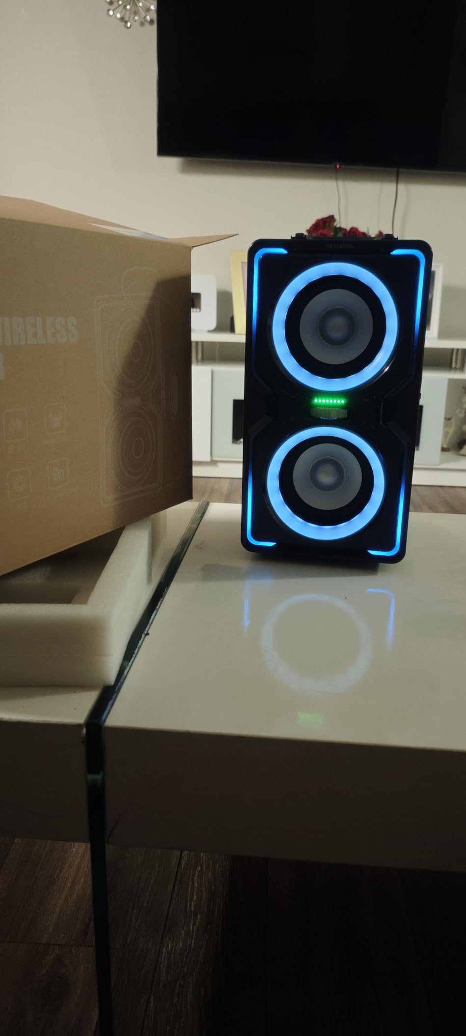 Hotlemon Large Bluetooth Speaker: 240W Peak Powerful Loud Sound with Deep Bass, 15H Playtime, Fast Charge, TWS, Portable Wireless Speakers for Outdoor, Party, Beach, Backyard, Home, Outside (Black) customer photo 2