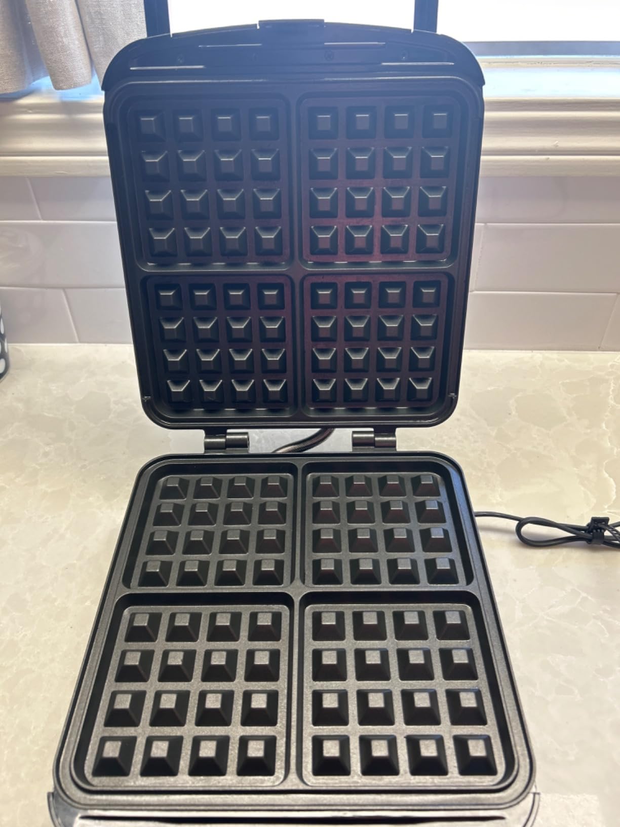 Cuisinart 4 Slice Belgian Waffle Maker - Square, WAF-150NAS customer photo 1