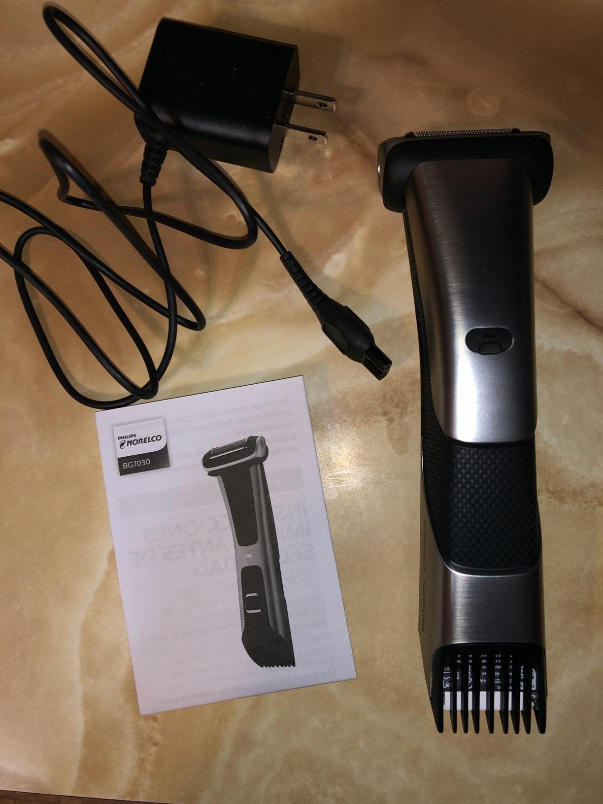 Philips Norelco Body Groomer 7000 Series, Men's Whole Body Groomer, Contour-Following 2D Flexing Head, Triple Protect Shave System & Intimate Body Hair Trimmer, 100% Showerproof, BG7480/50 customer photo 1
