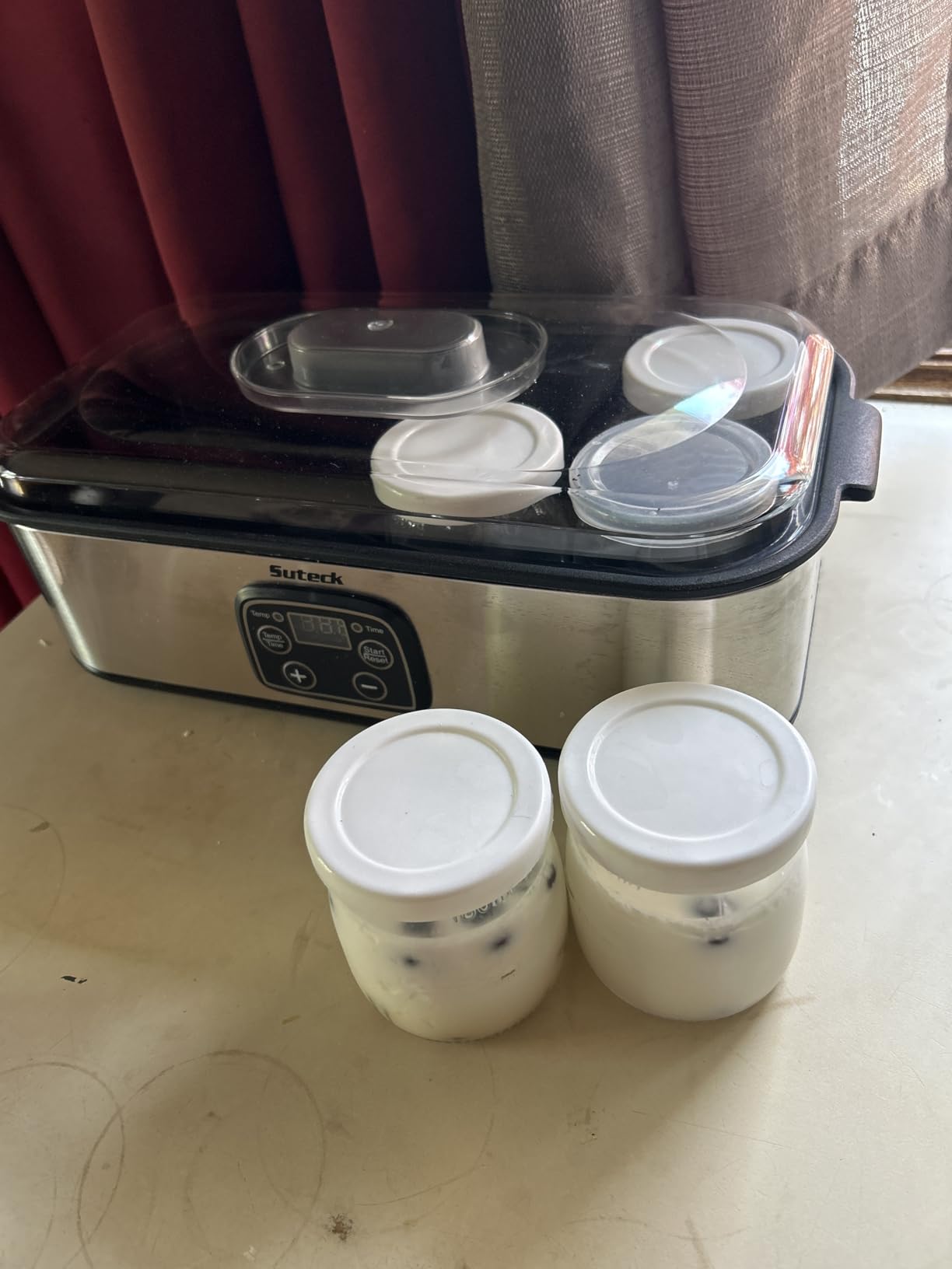 Suteck Yogurt Maker with Glass Jar - Stainless Steel Yogurt Machine with Adjustable Time & Temp Control, Homemade Greek, Probiotic Yogurt, BPA-Free 2 Yogurt Bowls (2 Quart) customer photo 1