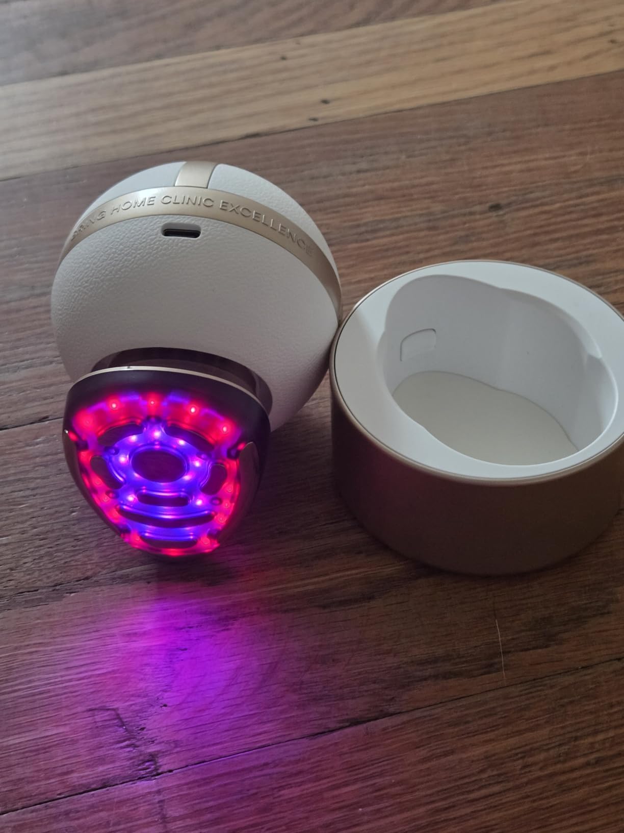 INIA SPHERA Upgraded 8-in-1 Microcurrent Facial Device for Face & Neck - Red Light, Thermal & Cooling Beauty Tool, 5 Custom Modes, At-Home Skin Stimulation & Glow Care Skincare Tool customer photo 2