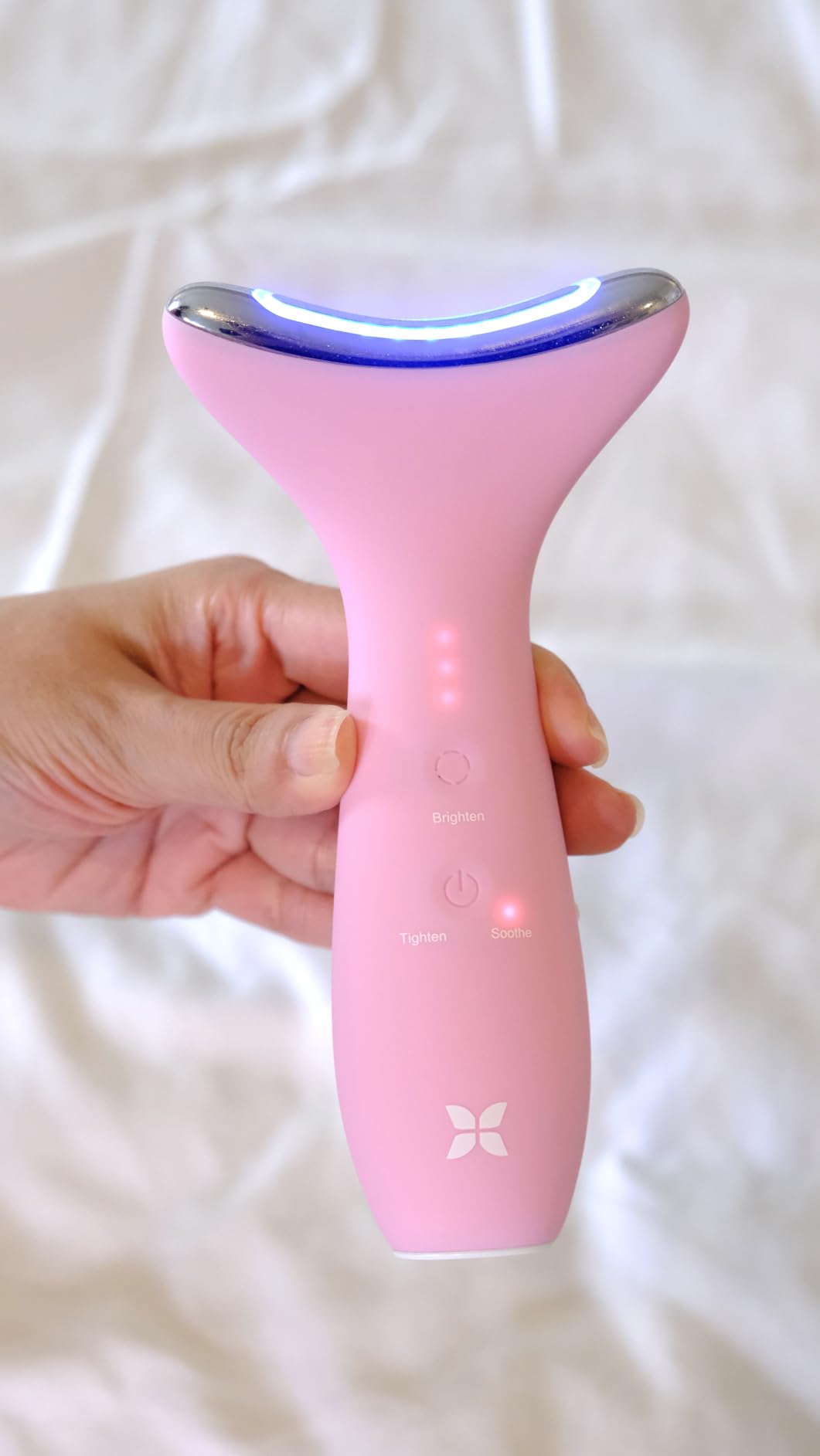 REVO Genie Facial Massager for Face and Neck, LED Beauty Device with Heat and Vibration, Depuffing Sculpting Tool with Red Blue Green Light Modes for Skincare Routine customer photo 1
