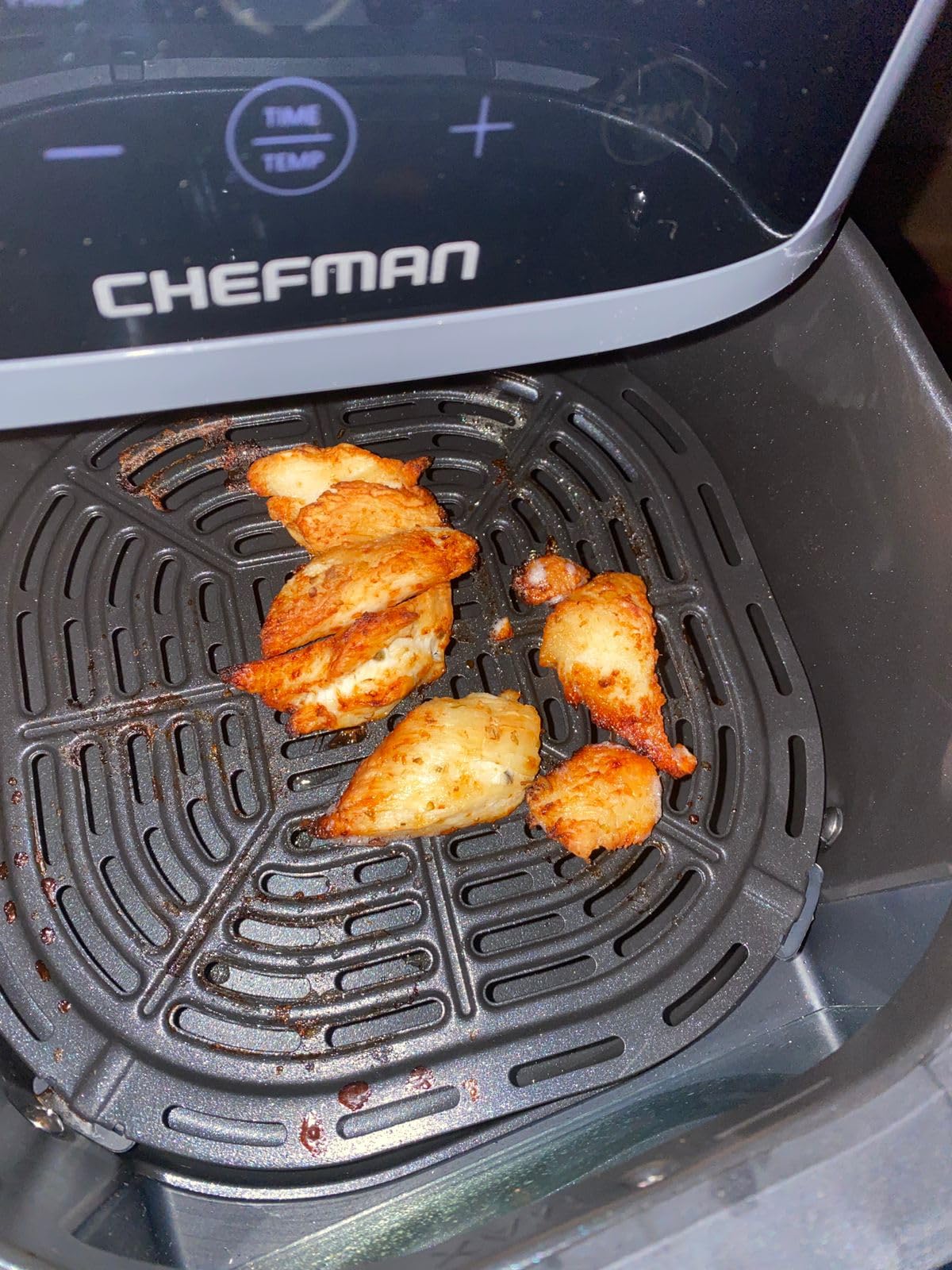 Chefman Dual Air Fryer Oven with DC Motor, 9 Qt. Double Basket Air Fryer with 450F Max Temp for Meals in Minutes, Bake, Broil, Dehydrate, Reheat for Extra-Crispy Chicken, Fries, and More - Black customer photo 1