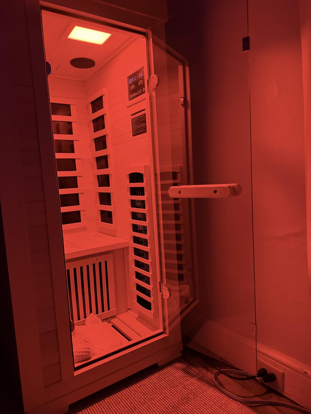 ENSTVER Infrared Wood Sauna 6.4Ft 1-2 Person, Luxury Full Spectrum Far Infrared Sauna Features Low EMF 1745w 7-Light Dynamic & Music Speakers, Canadian Hemlock Dry Indoor Saunas for Home & Gym customer photo 2