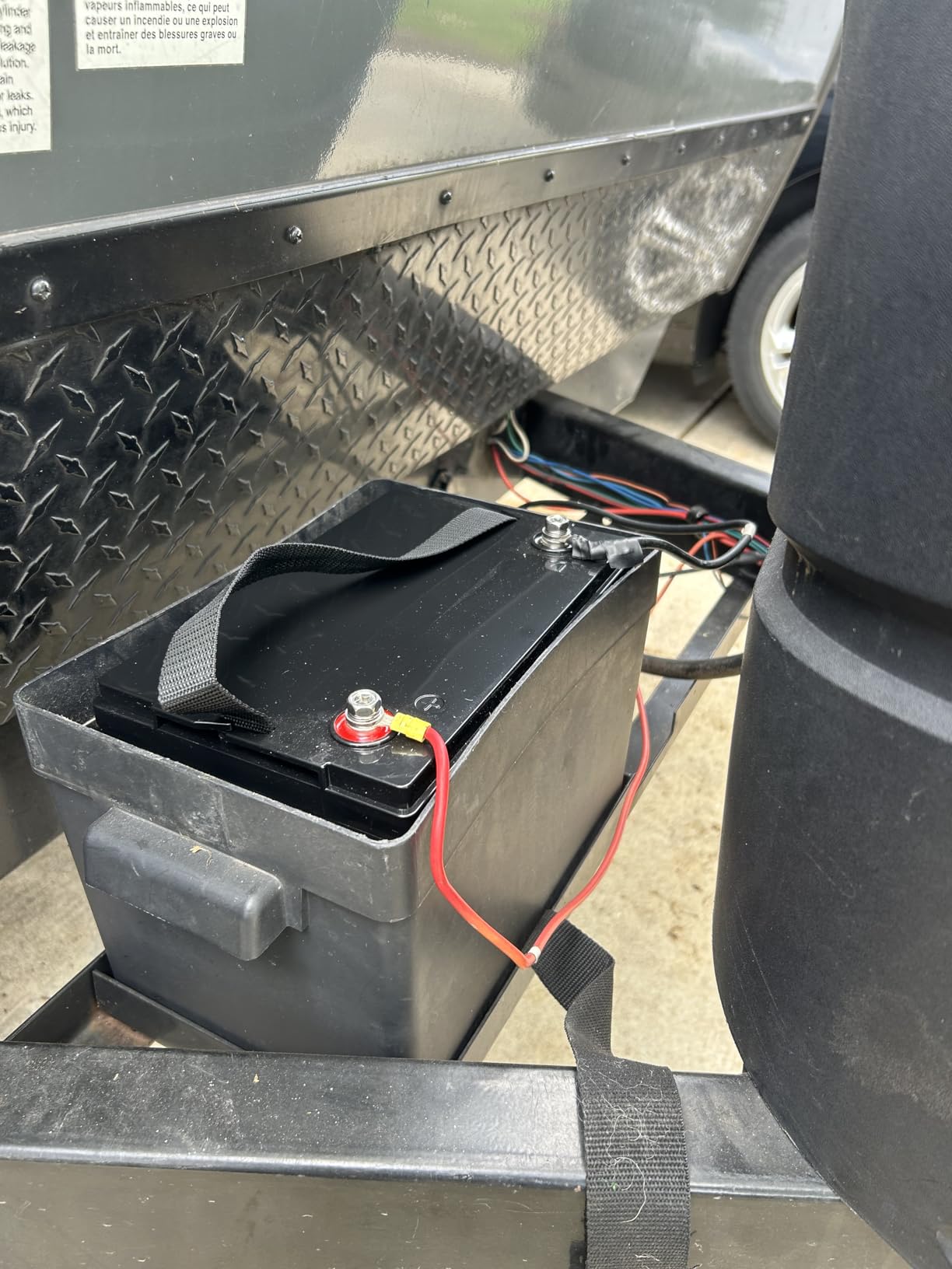 HumsiENK 12V 100Ah LiFePO4 Lithium Battery with Bluetooth (Group 24), 15000+ Deep Cycles Battery, Built-in 100A BMS & Low-Temp Protection, Max. 1280 Energy for RV/Boat/Off-Grid/Home Backup customer photo 2