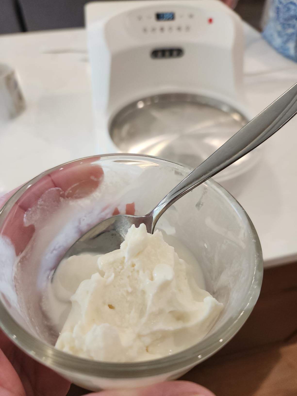 Instant Pot InstantChill Ice Cream Maker with Built-In Compressor, No Pre-Freezing, Real Ice Cream in Minutes, Gelato, Sorbet, Rolled, Non-Dairy, Mix-Ins, Easy Clean Up, Quiet, Makes Up to 2 Pints customer photo 2