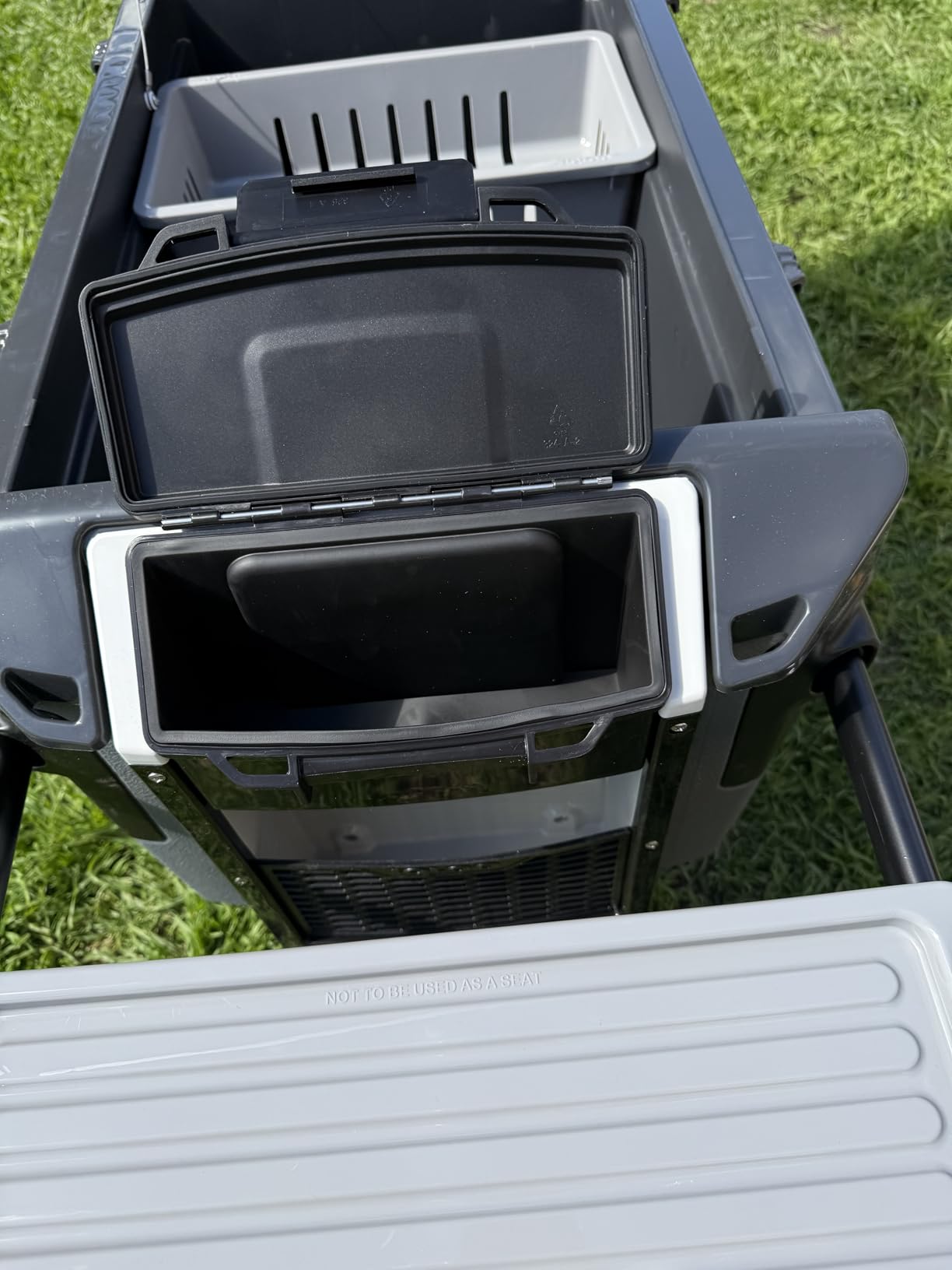 Igloo Trailmate Journey 70Qt Wheeled Cooler customer photo 2