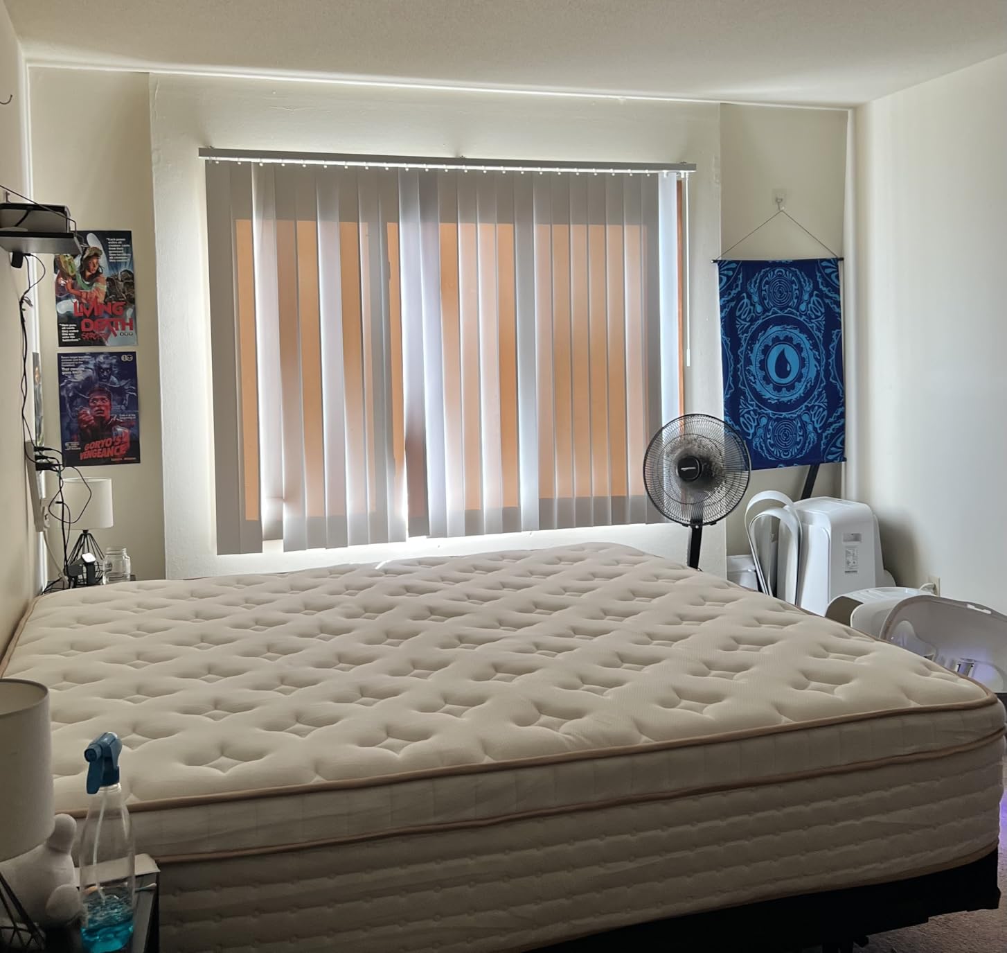 BedStory Queen Size Mattress 14 Inch - Extra Firm Hybrid Mattress with Ultra Lumbar Support, Reinforced Edges & Motion Isolation - Fiberglass-Free, CertiPUR-US customer photo 1
