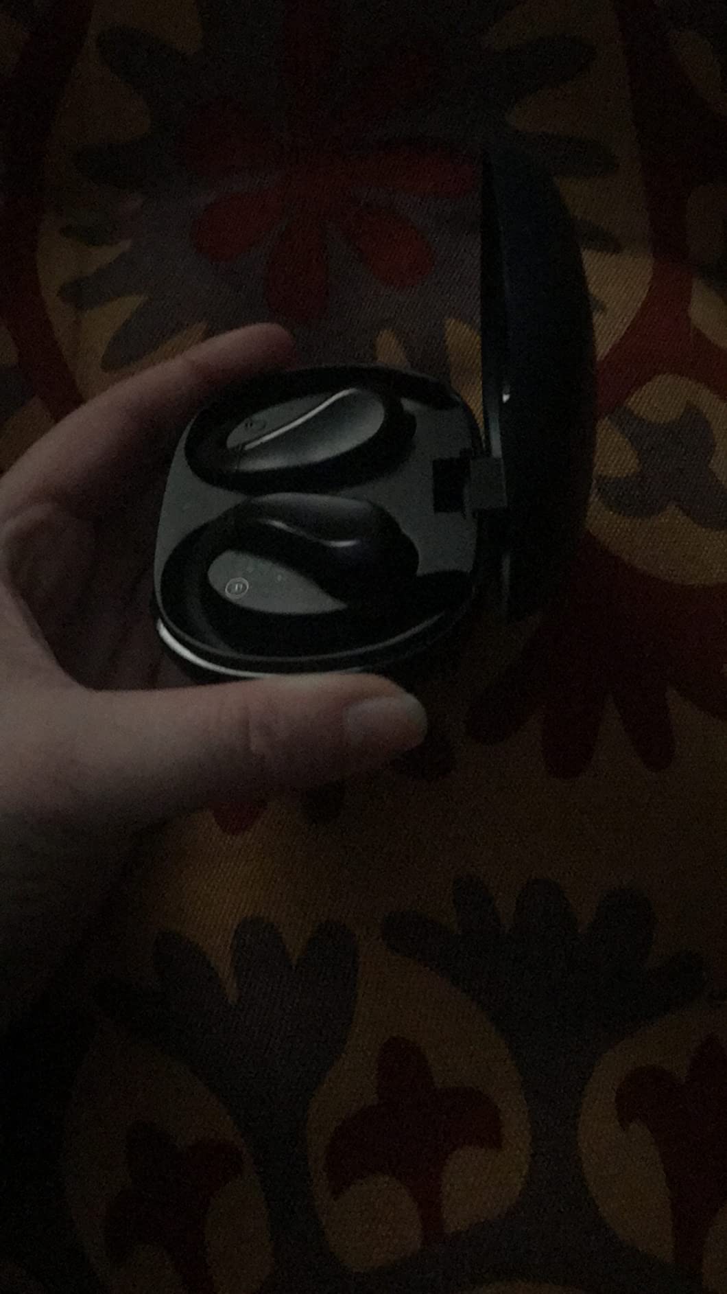 Invisible Sleep Headphones,Sleep Earbuds for Side Sleepers,Small Comfortable Fit Noise Blocking Sleep Earbuds,Bluetooth 5.3 Wireless Earphones, in-Ear Ear Buds for Sleeping - Black customer photo 2