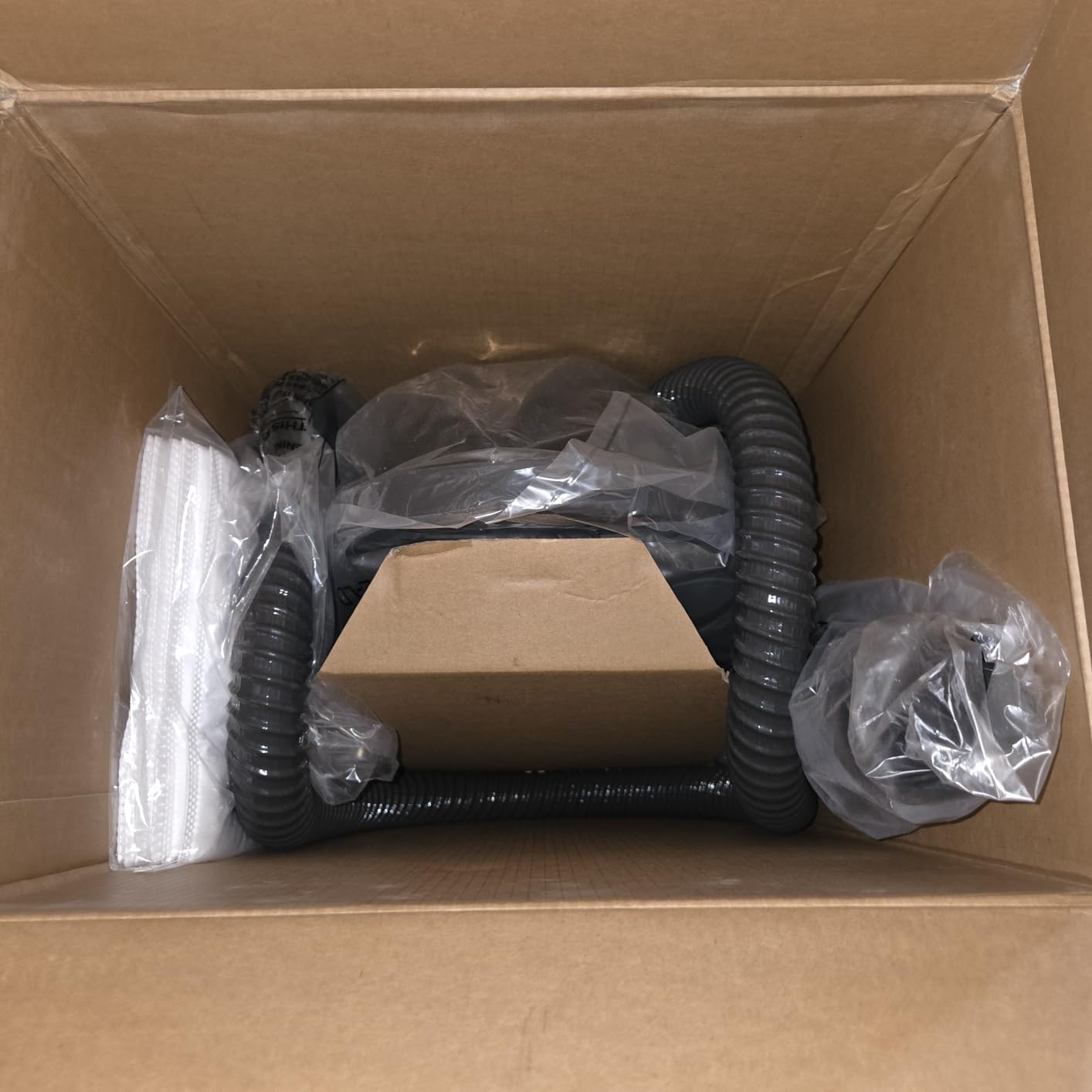Kenmore BC4039 600 Series Pet Friendly Bagged Canister Vacuum with POP-N-GO, Pet PowerMate, Hair Eliminator Brushroll, HEPA Filter, Performance Indicator, Extended Reach and Auto Cord Rewind customer photo 2