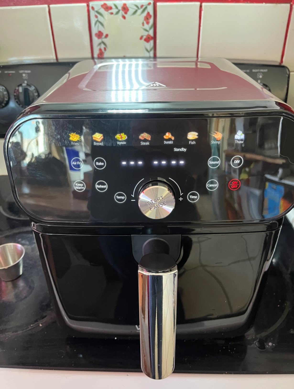 Compact Air Fryer, 9-in-1 with Smart Digital Color TouchScreen Air Fryers, View Window, Air Fry, Roast, Bake, Reheat, Dehydrate, 12 Presets, Dishwasher Safe Basket & Less Oil Nonstick, 4.2QT customer photo 2