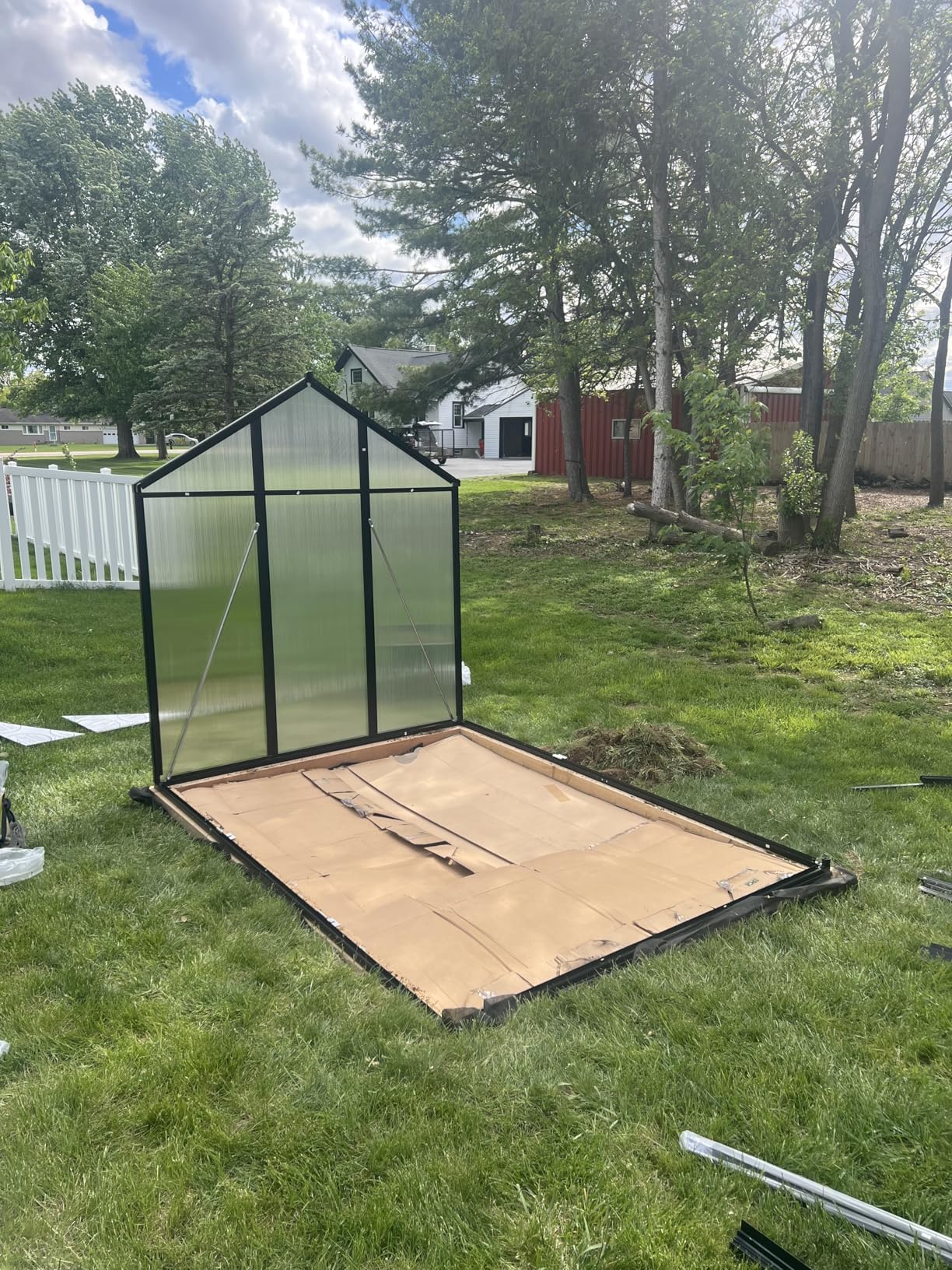 GarveeHome 6X8 FT Greenhouse, Walk-in Greenhouse Kit with Aluminum Frame, Polycarbonate Panels, Adjustable Roof Vent, Sliding Door, Secure Lock for Outside Garden, Patio, Backyard customer photo 1