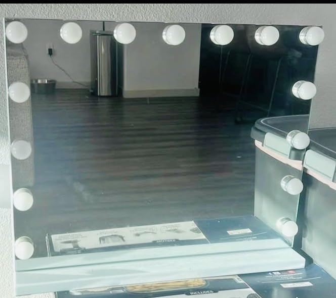 Hollywood Vanity Mirror with Lights, 23