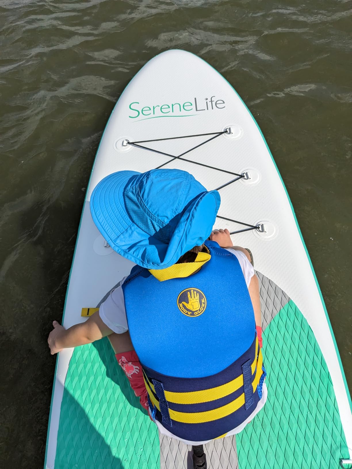 SereneLife Inflatable Stand Up Paddle Board with Premium SUP Accessories - Wide Stable Design with Non-Slip EVA Deck Pad for Adults and Youth of All Skill Levels, 350 lbs Capacity customer photo 1