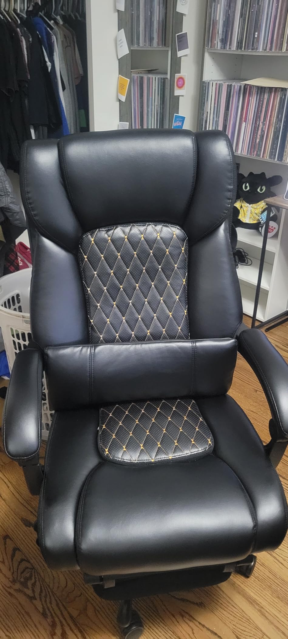 3D Kneading Massage Office Chair with Heat, 500 lbs Big and Tall Executive Computer Desk Recliner, Leather Electric Heated Chair with Footrest, Black customer photo 1