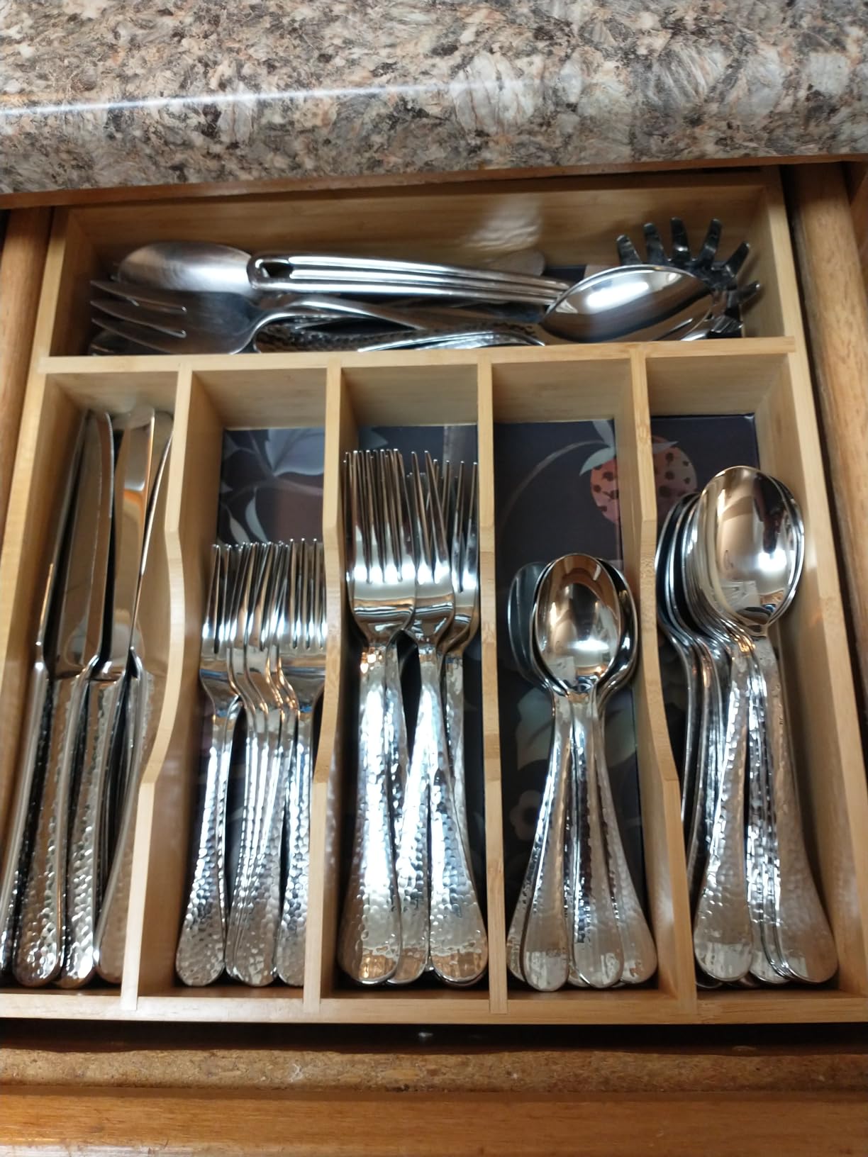 GINKGO International Lafayette 20-Piece Stainless Steel Flatware Set, Service for 4, Silver customer photo 1