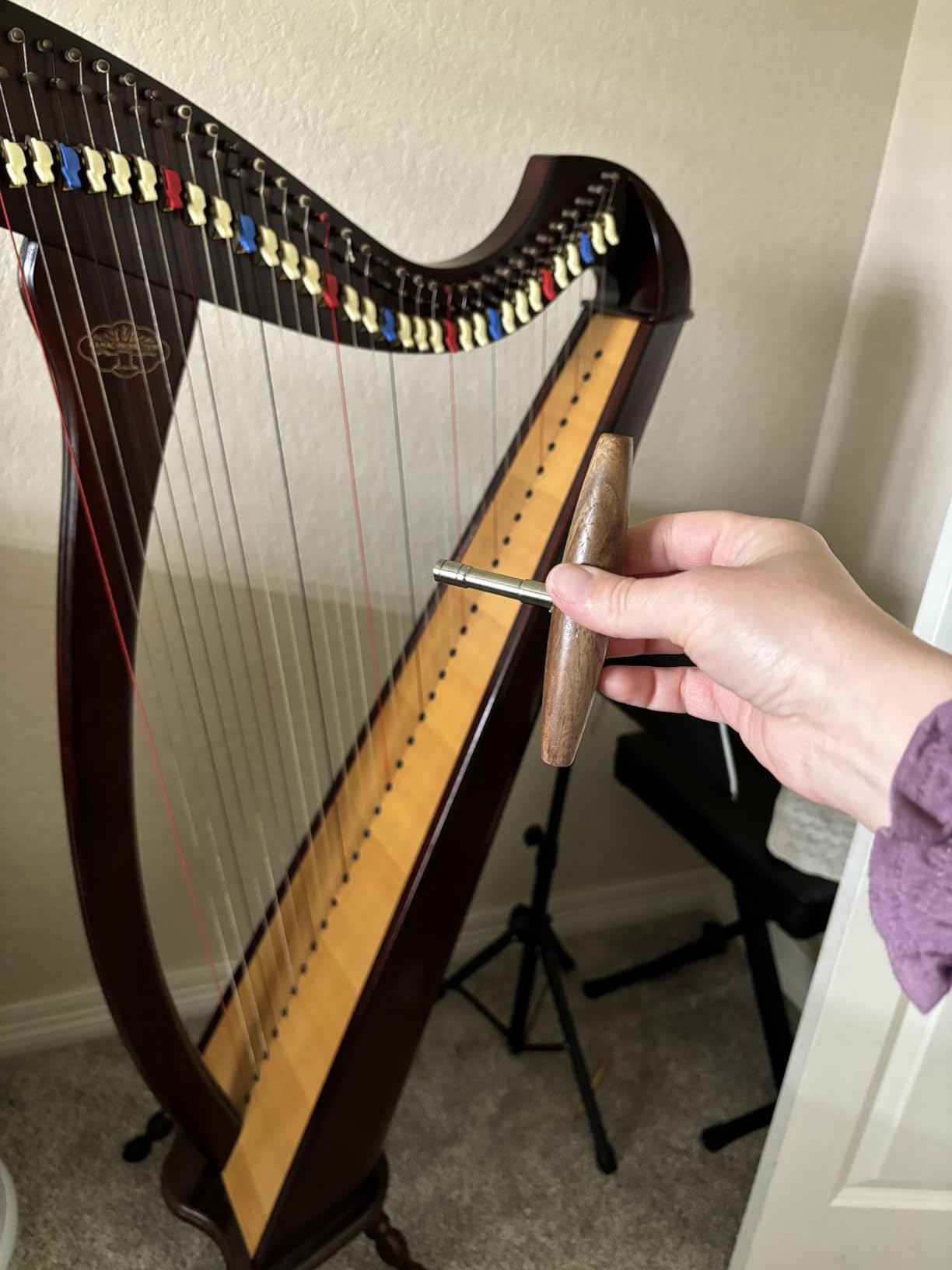 Mid-East Roosebeck Harp Tuning Key - Medium customer photo 2