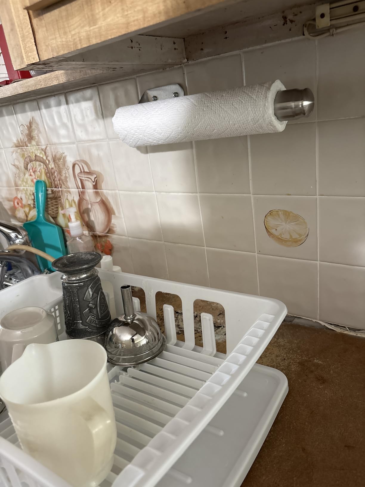 Kamenstein Perfect Tear Paper Towel Holder Wall Mount or Under Cabinet - Die Cast Aluminum, Patented Ratchet System, Fits Jumbo and Select-A-Size Rolls, Mounts in Kitchen, Bathroom, Garage customer photo 1
