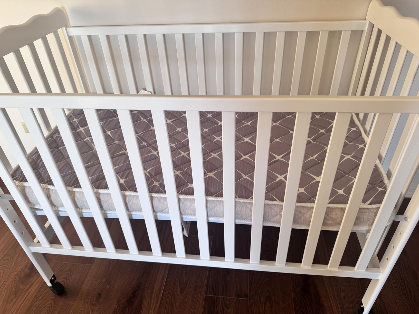 Dream On Me Carson Classic 3-in-1 Convertible Full-Size Baby Crib in Espresso, GreenGuard Gold & BSA customer photo 1