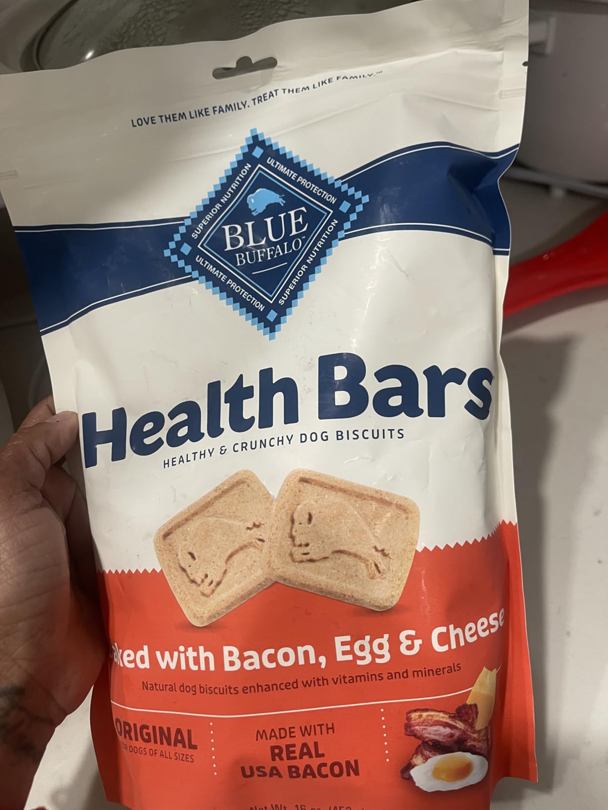 Blue Buffalo Health Bars Bacon, Egg & Cheese Crunchy Dog Biscuits, Oven-Baked with Real Bacon & Natural Ingredients, Healthy Dog Treats with No Artificial Flavors or Preservatives, 16 oz. customer photo 2