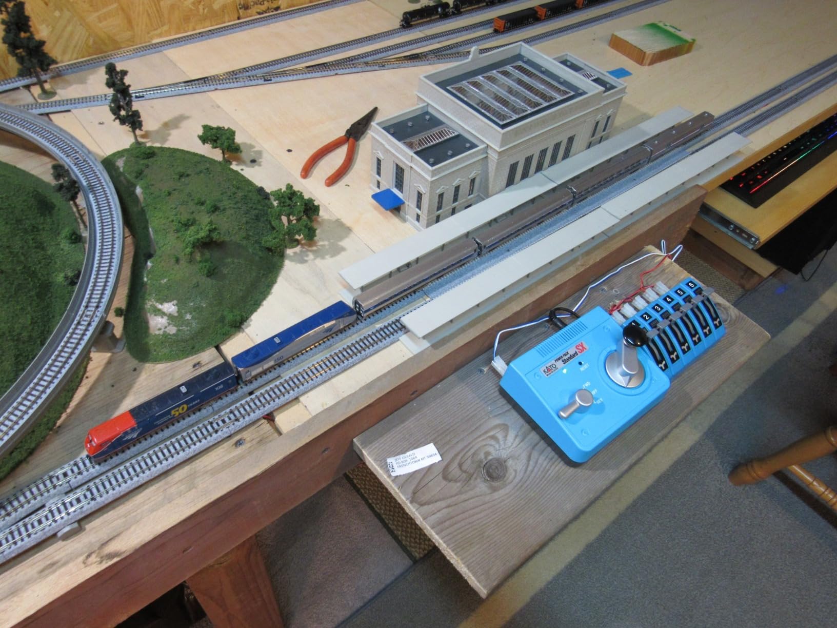 Kato USA Model Train Products P42, Amfleet and Viewliner Intercity Express Phase VI, 4-Unit Set customer photo 2