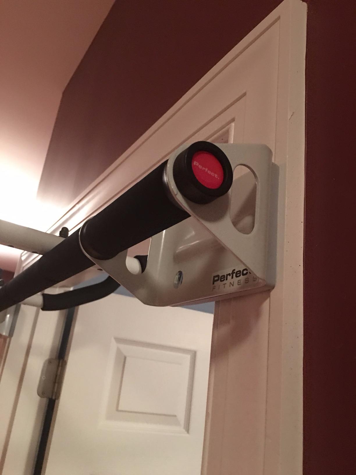 Perfect Fitness Multi-Gym Doorway Pull Up Bar and Portable Gym System customer photo 1