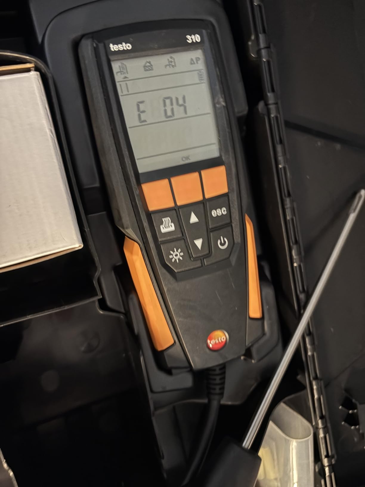 testo 310 I Residential Combustion Analyzer Kit | Flue Gas Detector Set for Heating Systems customer photo 2