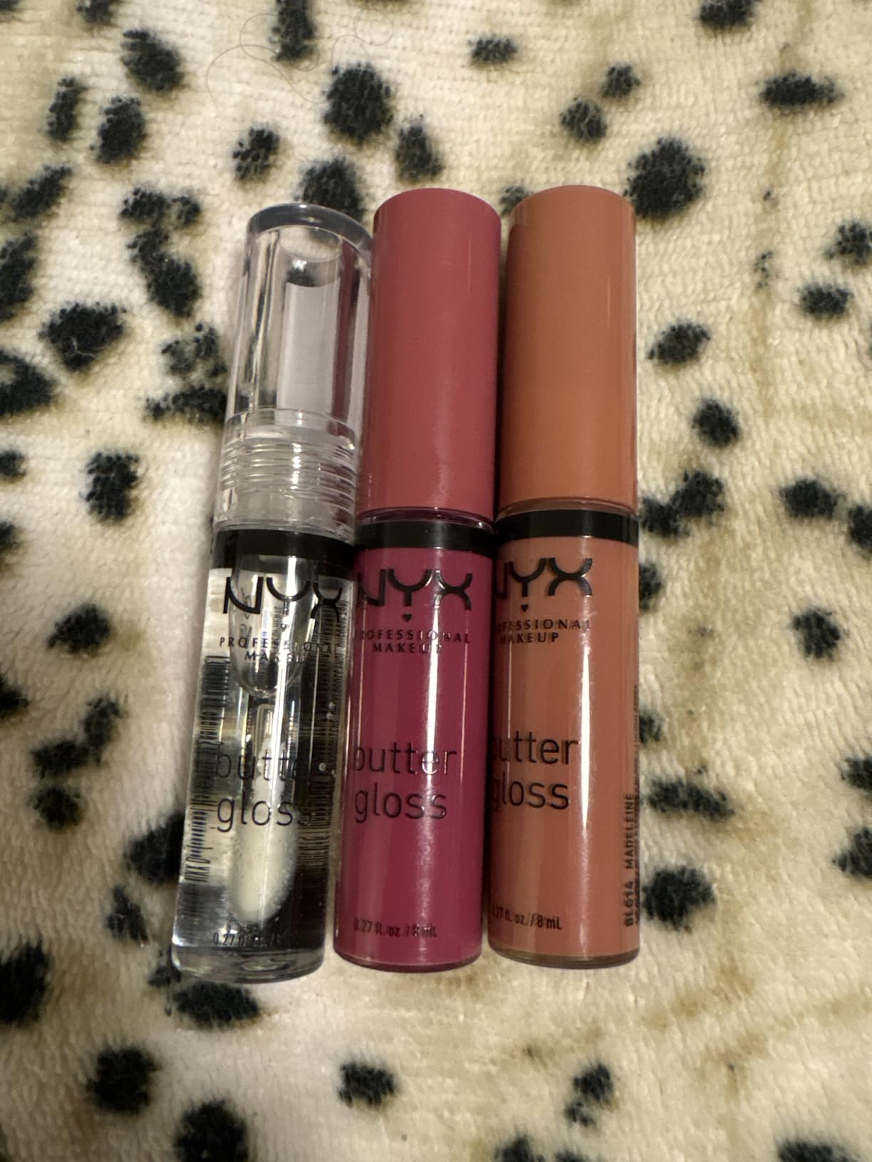 NYX PROFESSIONAL MAKEUP Butter Gloss, Non-Sticky Lip Gloss - Creme Brulee (Natural) customer photo 2