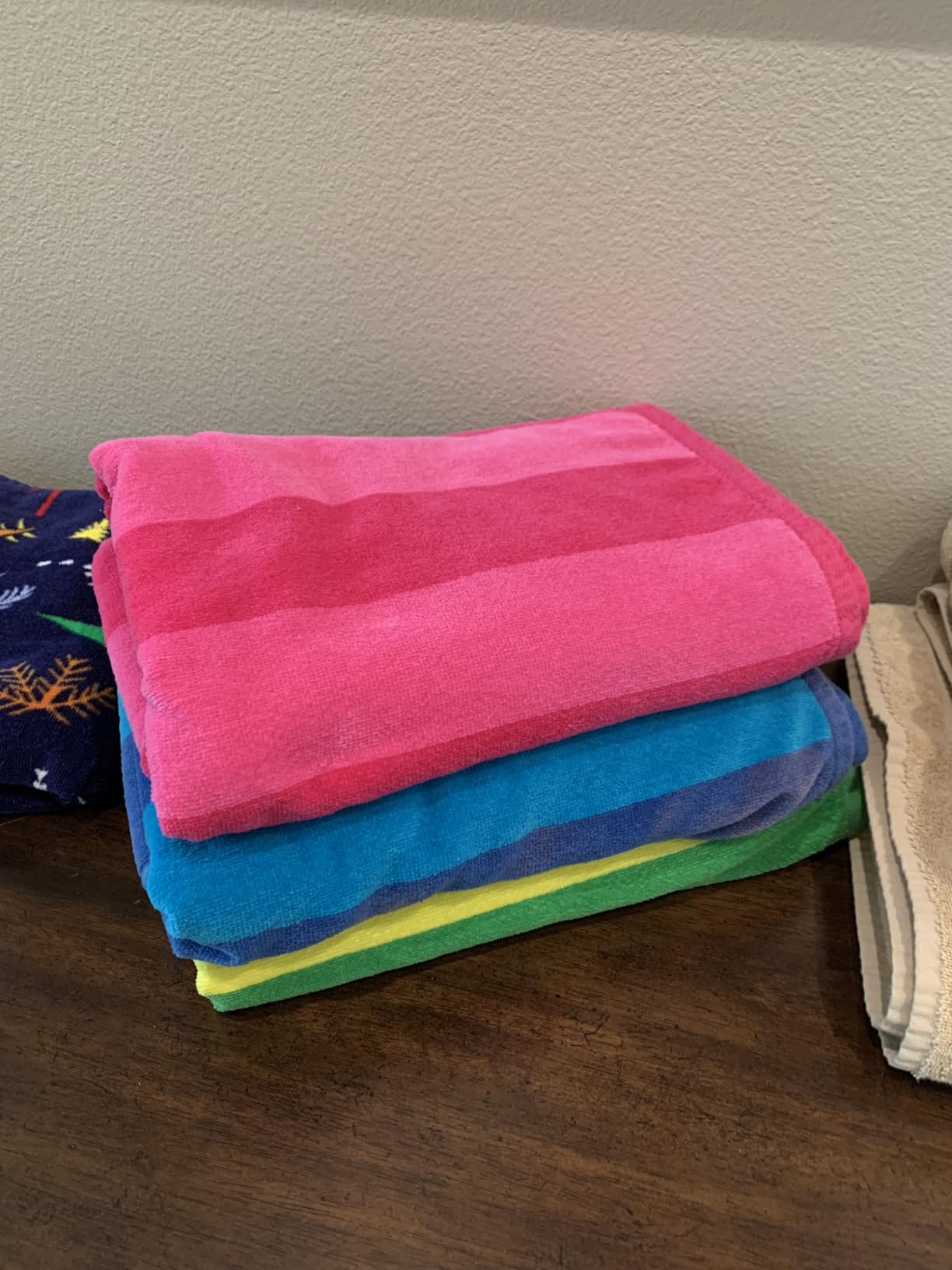 Kaufman Soft Oversized Beach Towels in Bulk | 29