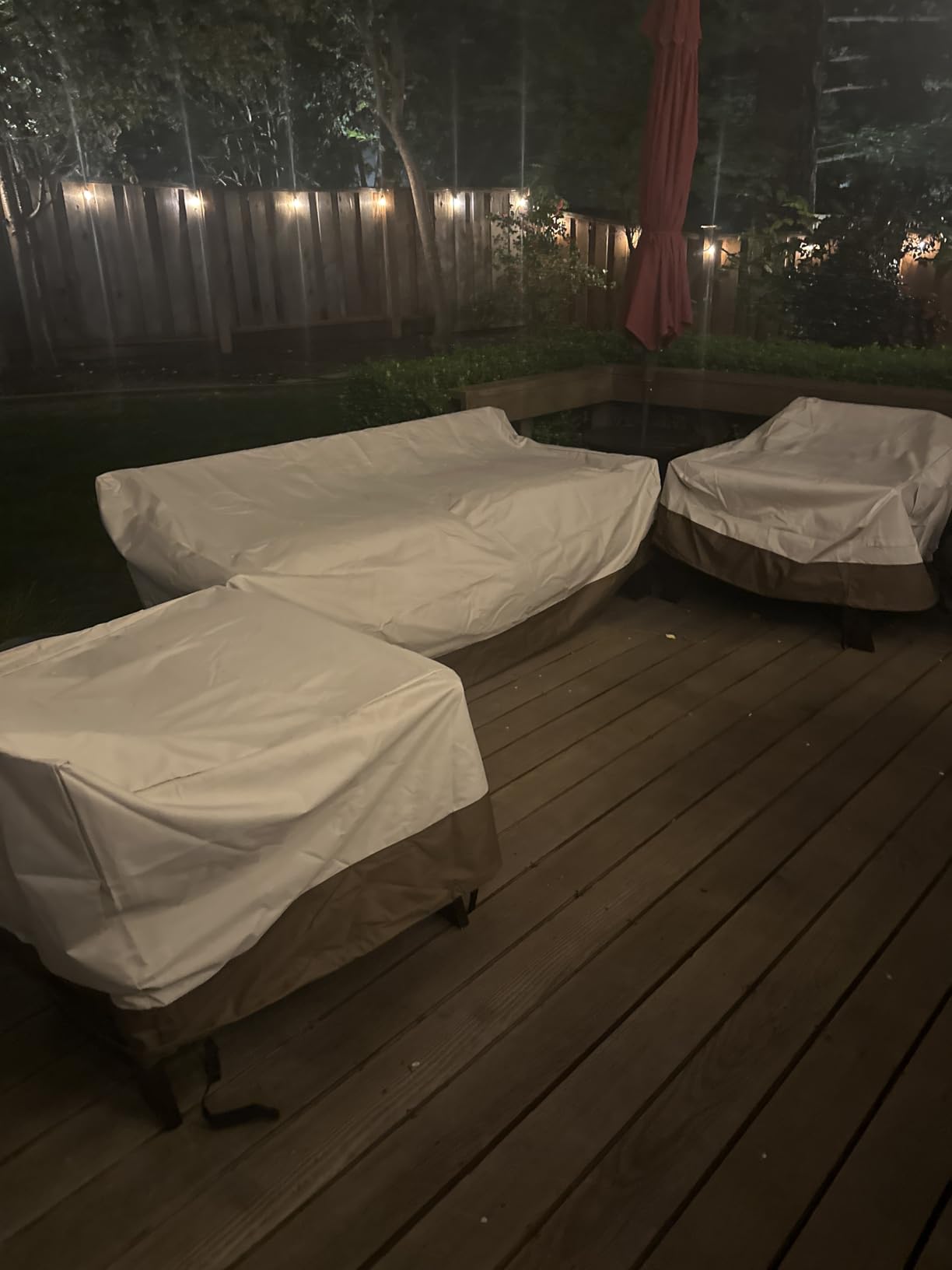 Amazon Basics 3-Seater Outdoor Couch and Patio Furniture Cover - Waterproof Lounge Sofa Cover, UV Resistant, Click-Close Straps, 78