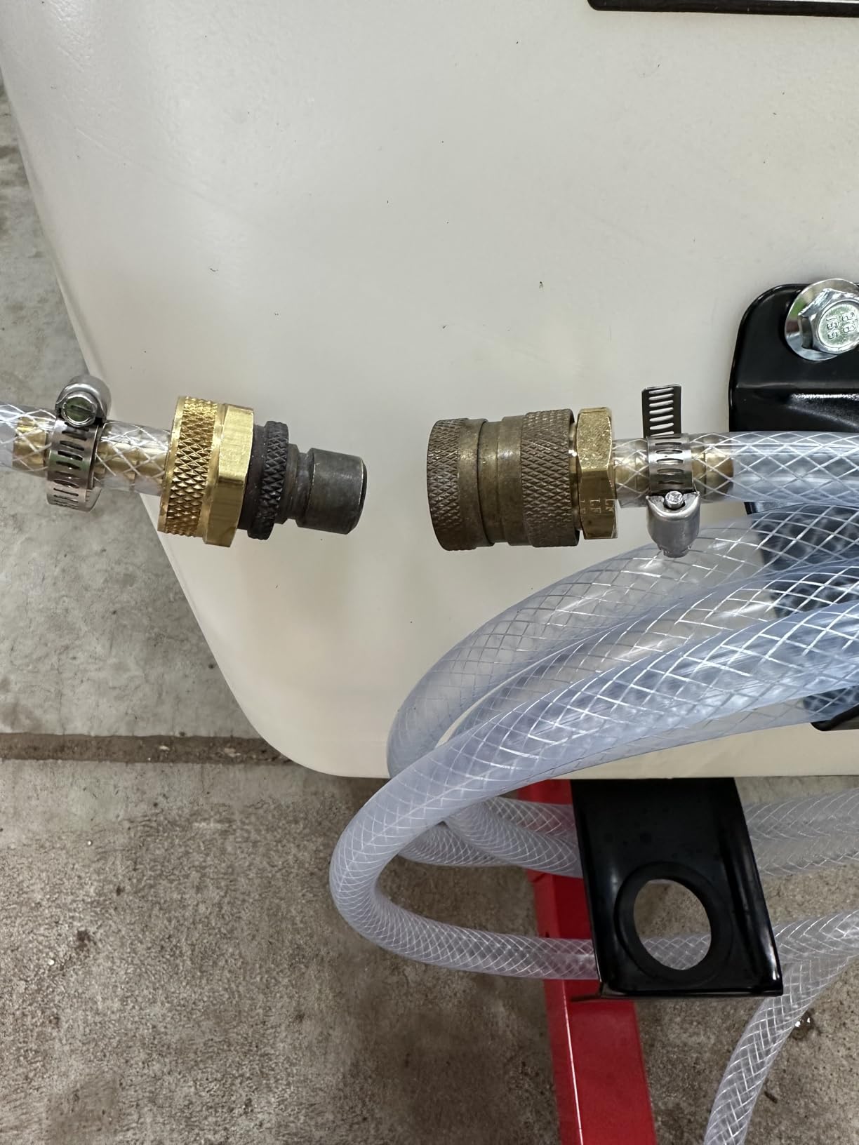NorthStar Tow-Behind Trailer Boom Broadcast and Spot Sprayer, 21-Gallon Tank, 2.2 GPM, 12V DC, 70 PSI, Spring-Loaded Breakaway Boom, NSQ Series On-Demand Pump, Model 282780 customer photo 2