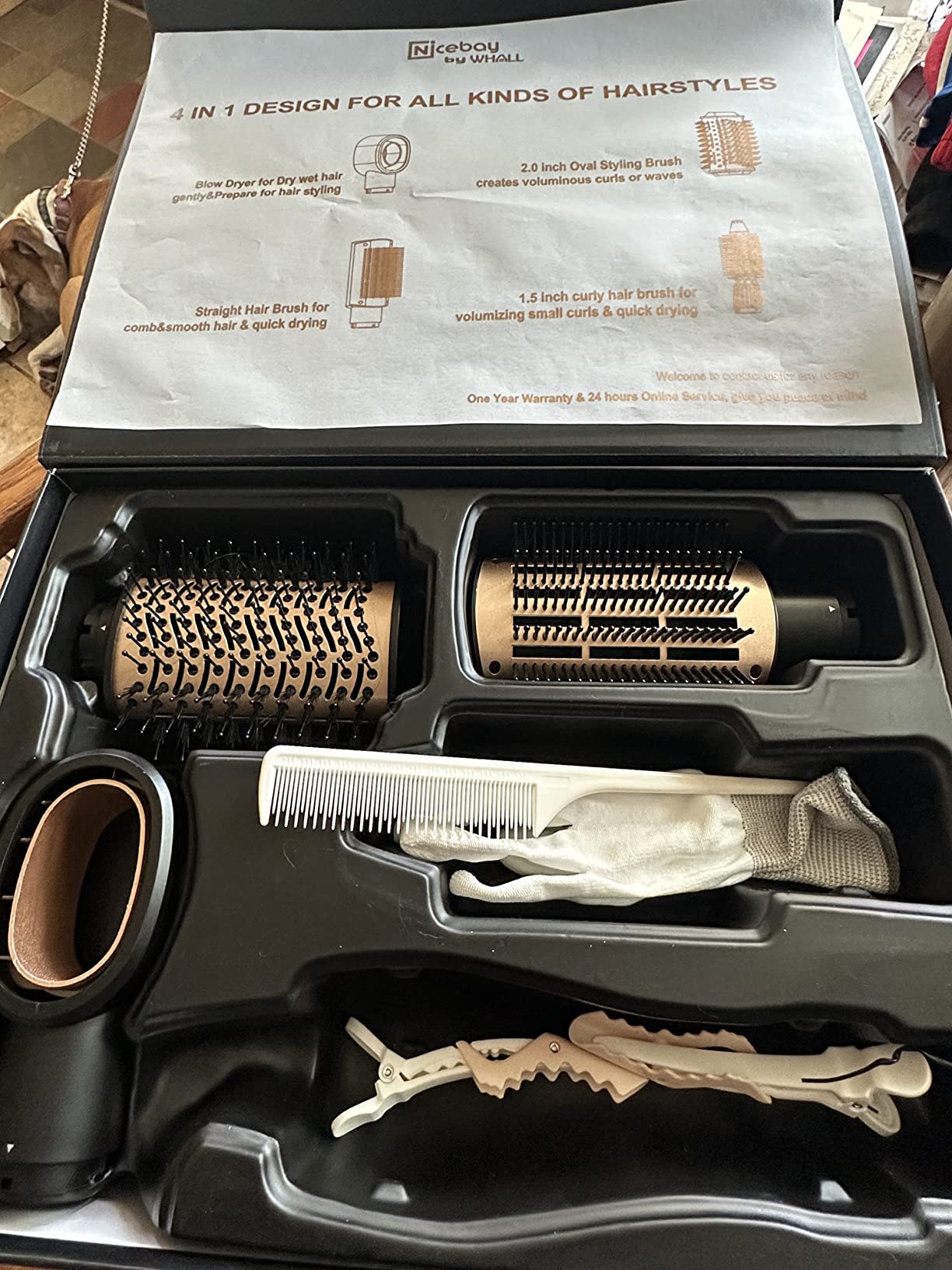 Conair 2-in-1 Hot Air Curling Combo, Includes 1.5-inch Curl Brush and 1-inch Aluminum Bristle Brush customer photo 2