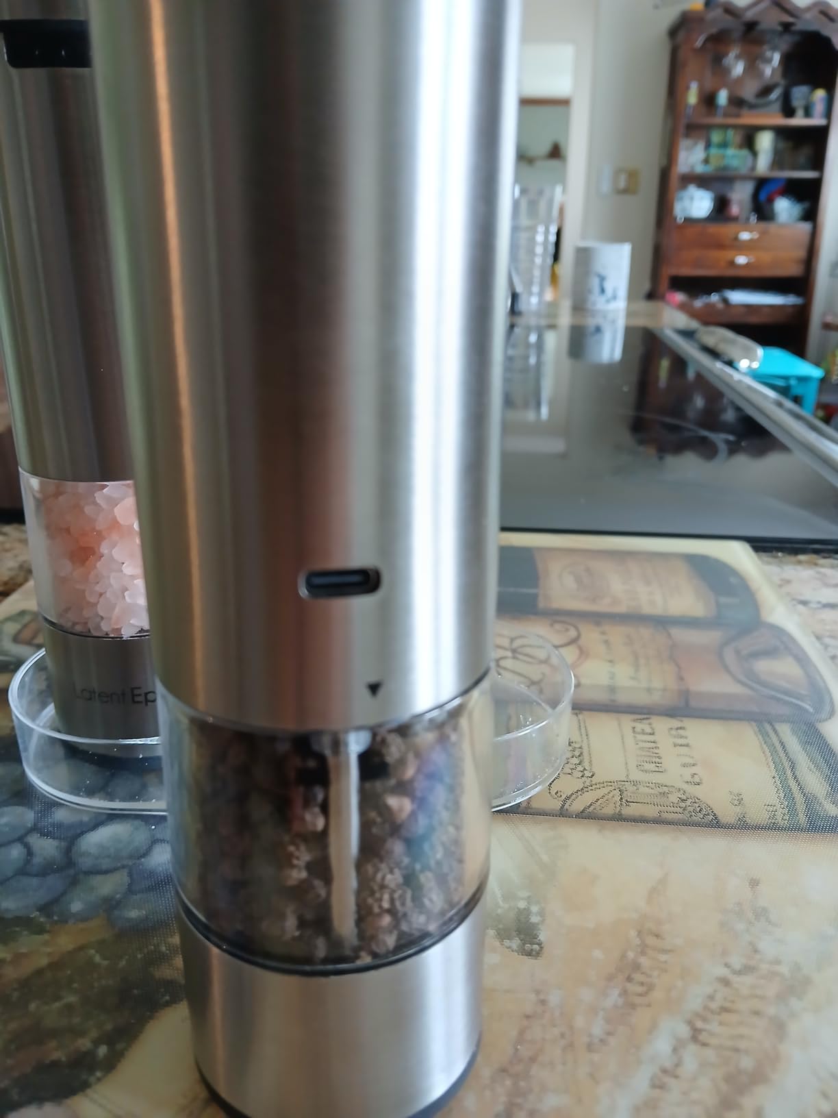 Electric Salt and Pepper Grinder Set, USB-C Rechargeable Stainless Steel Mills with LED Light, Adjustable Ceramic Grinders and Acrylic Mill Rest Tray customer photo 1
