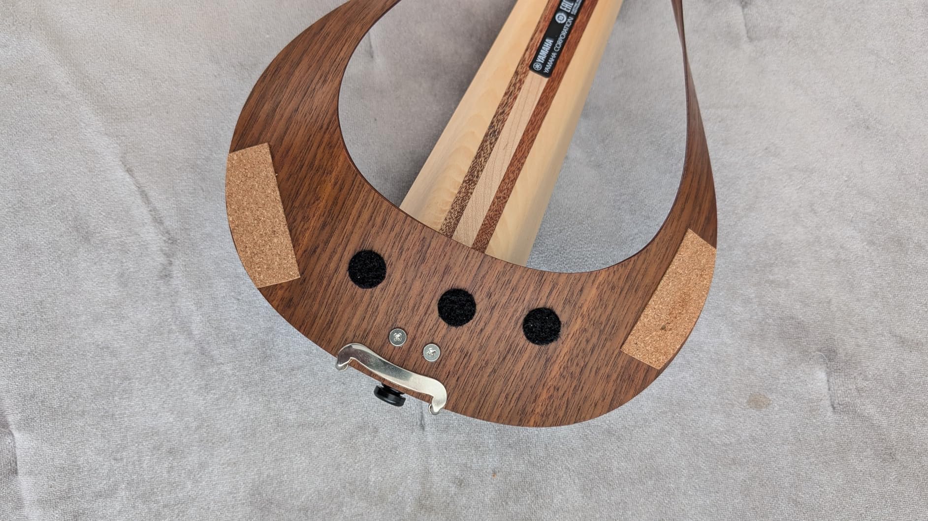 Yamaha YEV105NT Electric Violin, 5 String, Natural customer photo 1