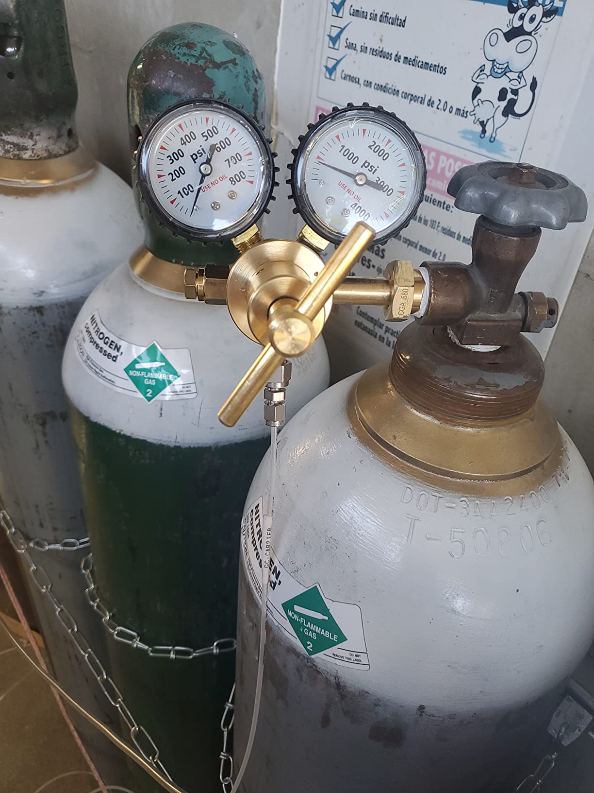 SÜA - Nitrogen Gas Regulator 0-600 PSIG - HVAC Purging - Pressure Charge - 1/4'' Flare Connector - LIFETIME WARRANTY customer photo 1