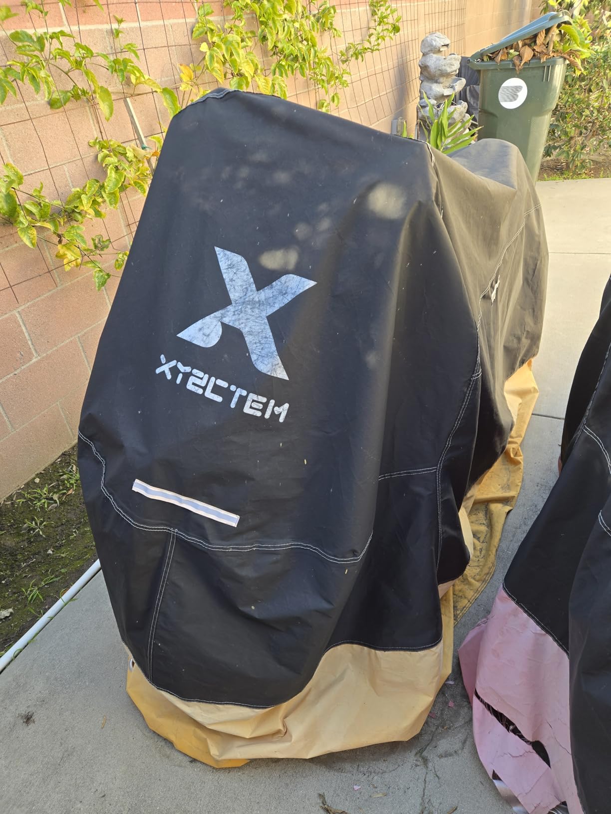XYZCTEM Motorcycle Cover - All Season Waterproof Outdoor Protection - Fit up to 116 inch Tour Bikes, Choppers and Cruisers - Protect Against Dust, Debris, Rain and Weather(XXXL,Black& Orange) customer photo 1