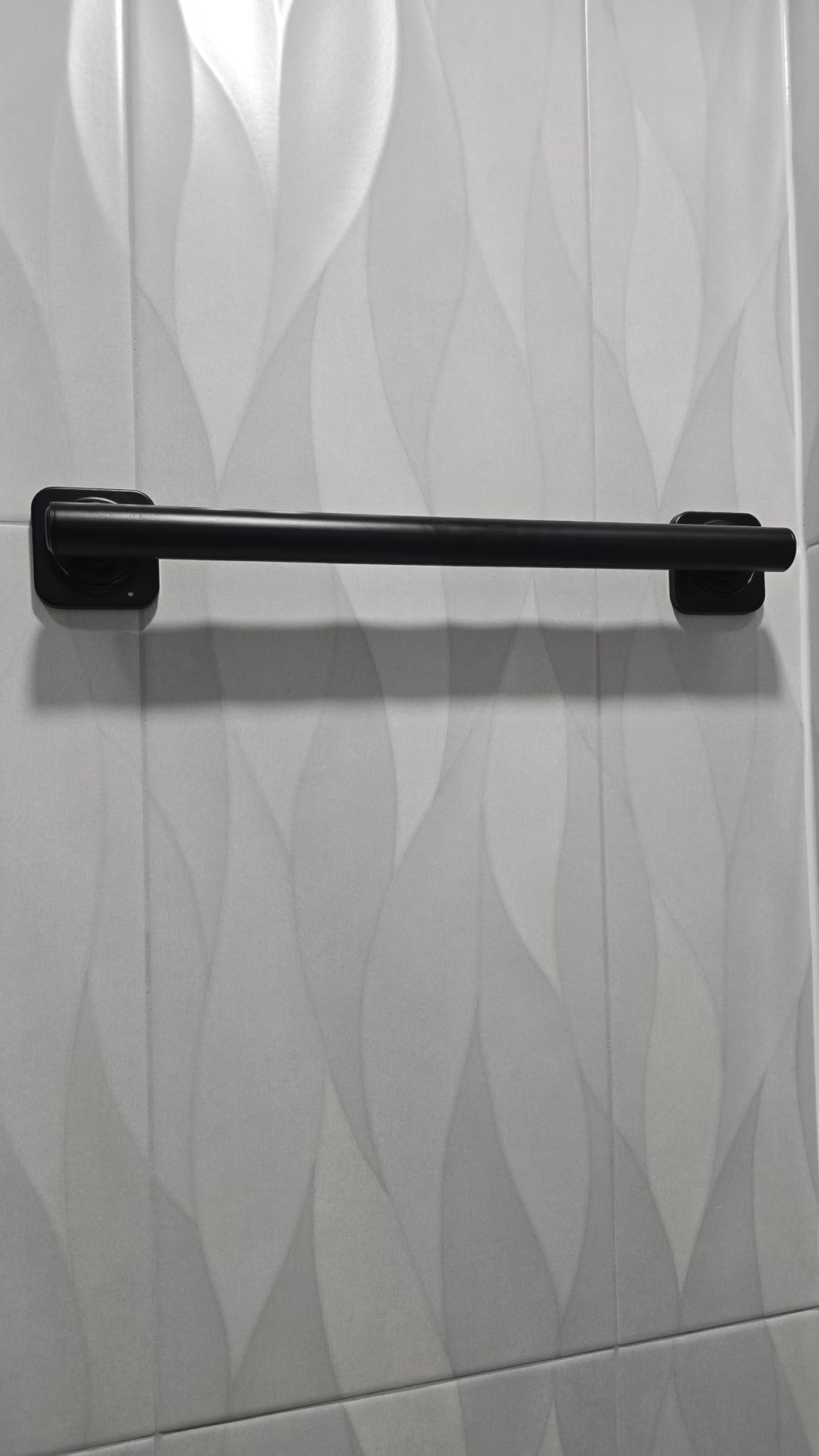 Gatco 950 Elevate Shower Grab Bar, 12 Inch, ADA Compliant, Satin Nickel, Wall Mounted Bathroom Handrail customer photo 1