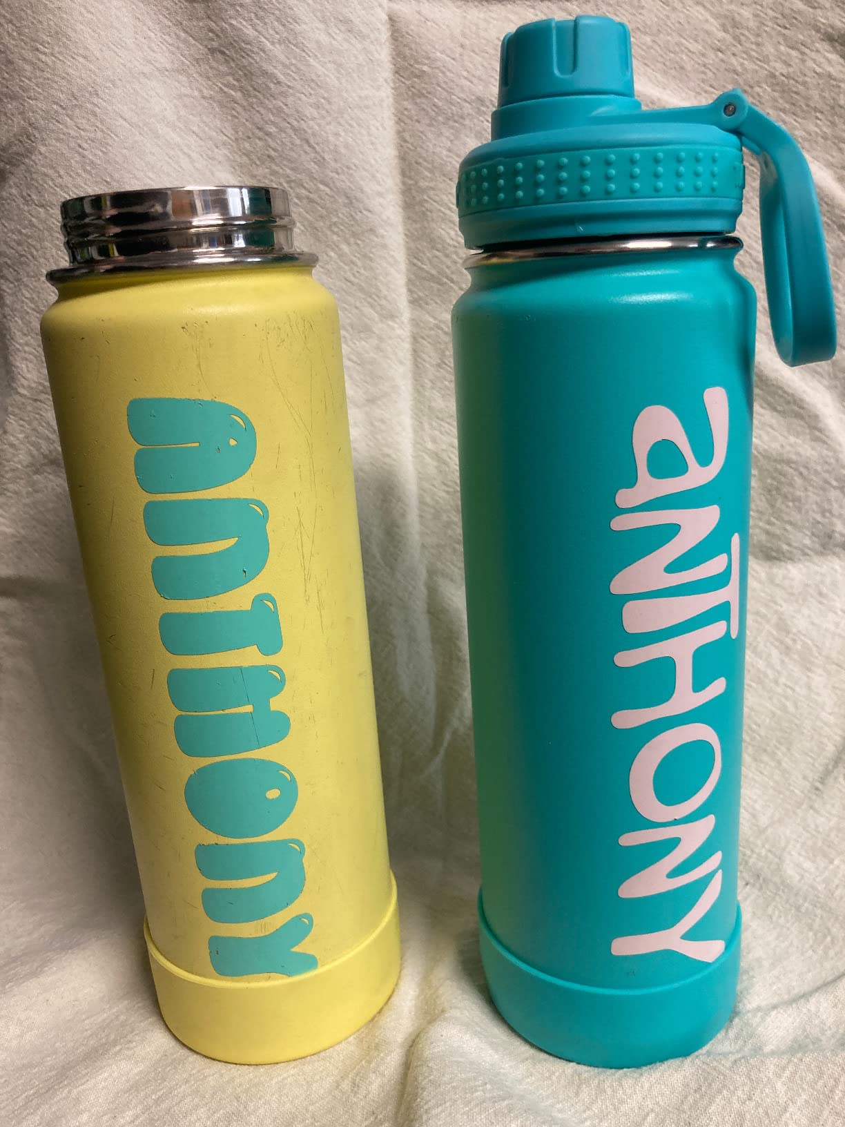 Takeya Actives Stainless Steel Water Bottle, Insulated Spout Lid, Keeps Drinks Cold 24 Hrs, Leakproof, Dishwasher Safe, 24 oz/Onyx customer photo 1