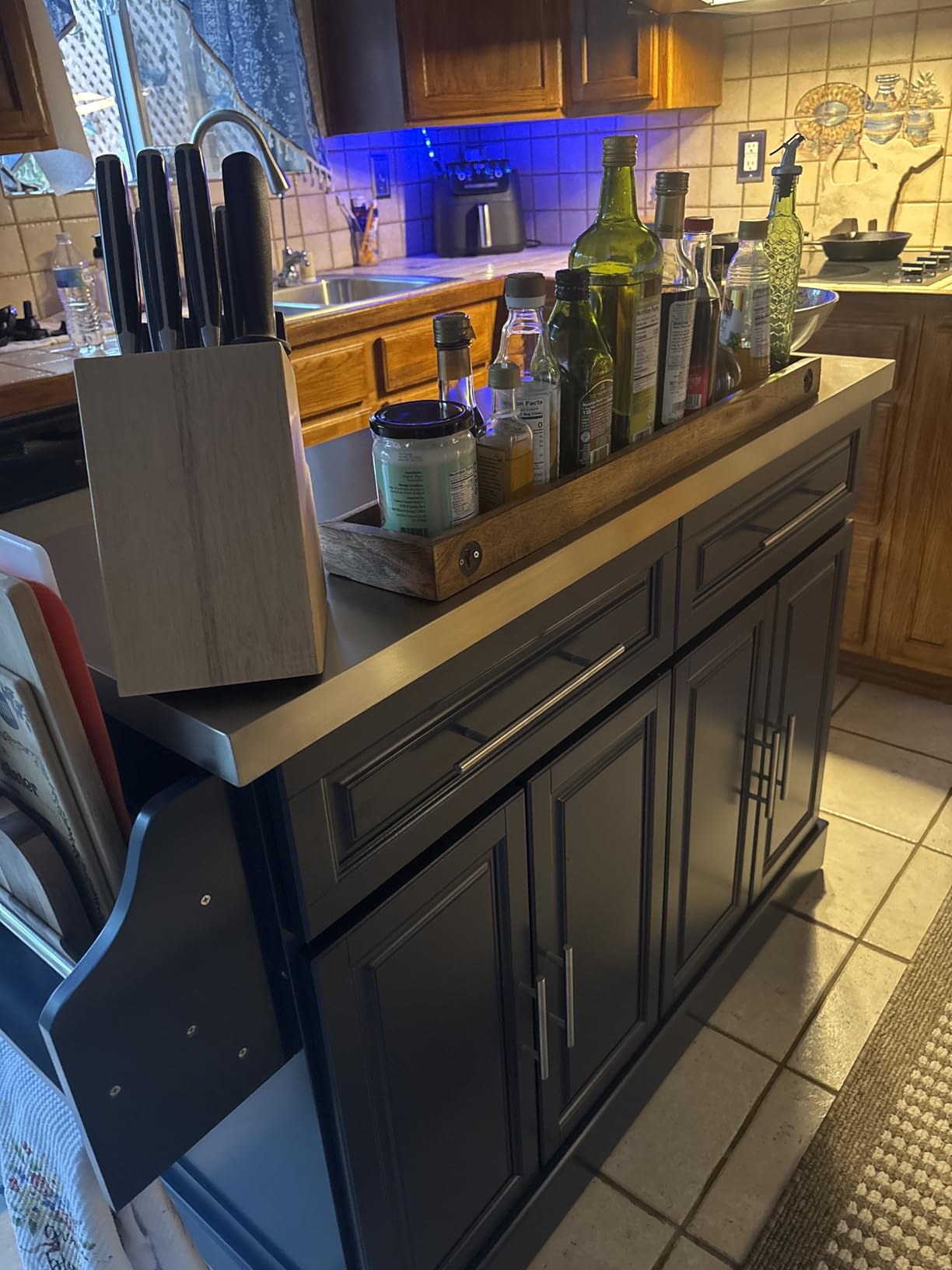 HOMCOM Rolling Kitchen Island Cart with 47 Stainless Steel Top, Portable Island Table for Kitchen with Wheels, Adjustable Shelves, 2 Drawers, Spice, Knife and Towel Rack, White customer photo 1