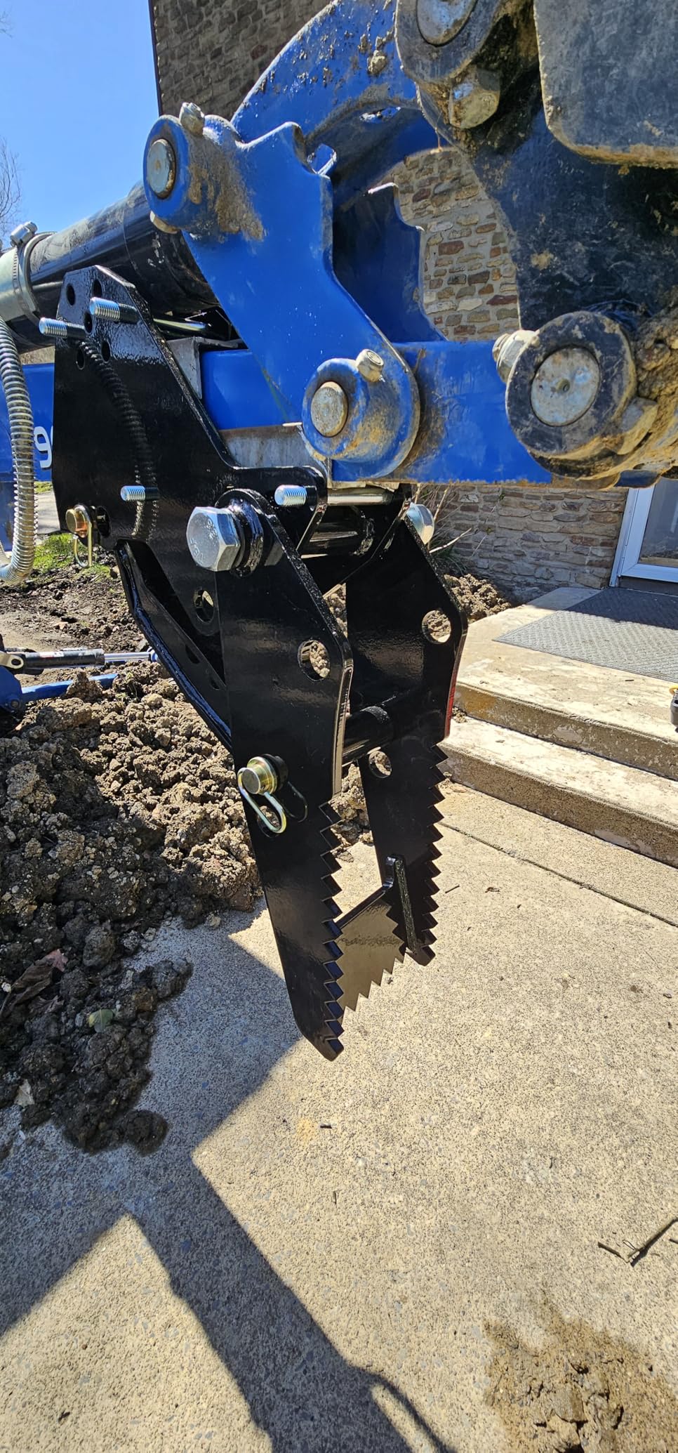 ECOTRIC Universal Backhoe Thumb Excavator Attachment Fit for 3.25